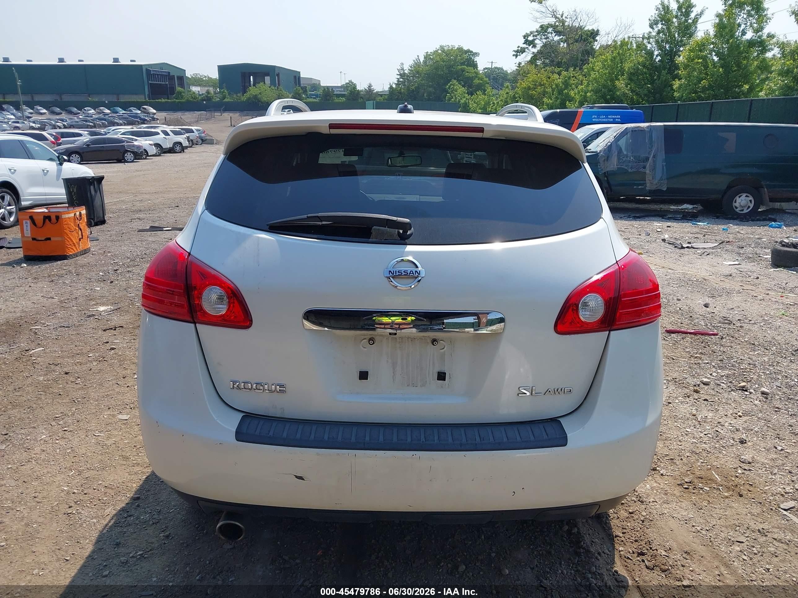 2011 Nissan Rogue Sv White vin: JN8AS5MV4BW287297