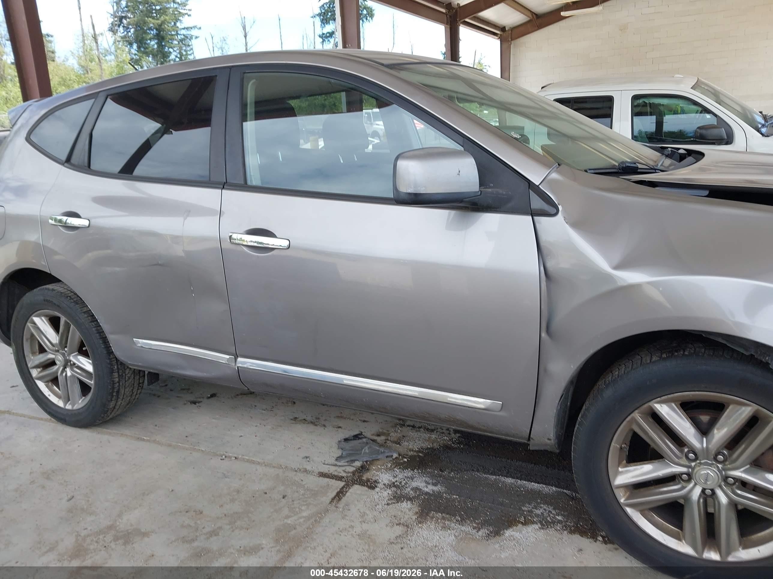 2011 Nissan Rogue S Krom Edition Серебряный vin: JN8AS5MV4BW292130