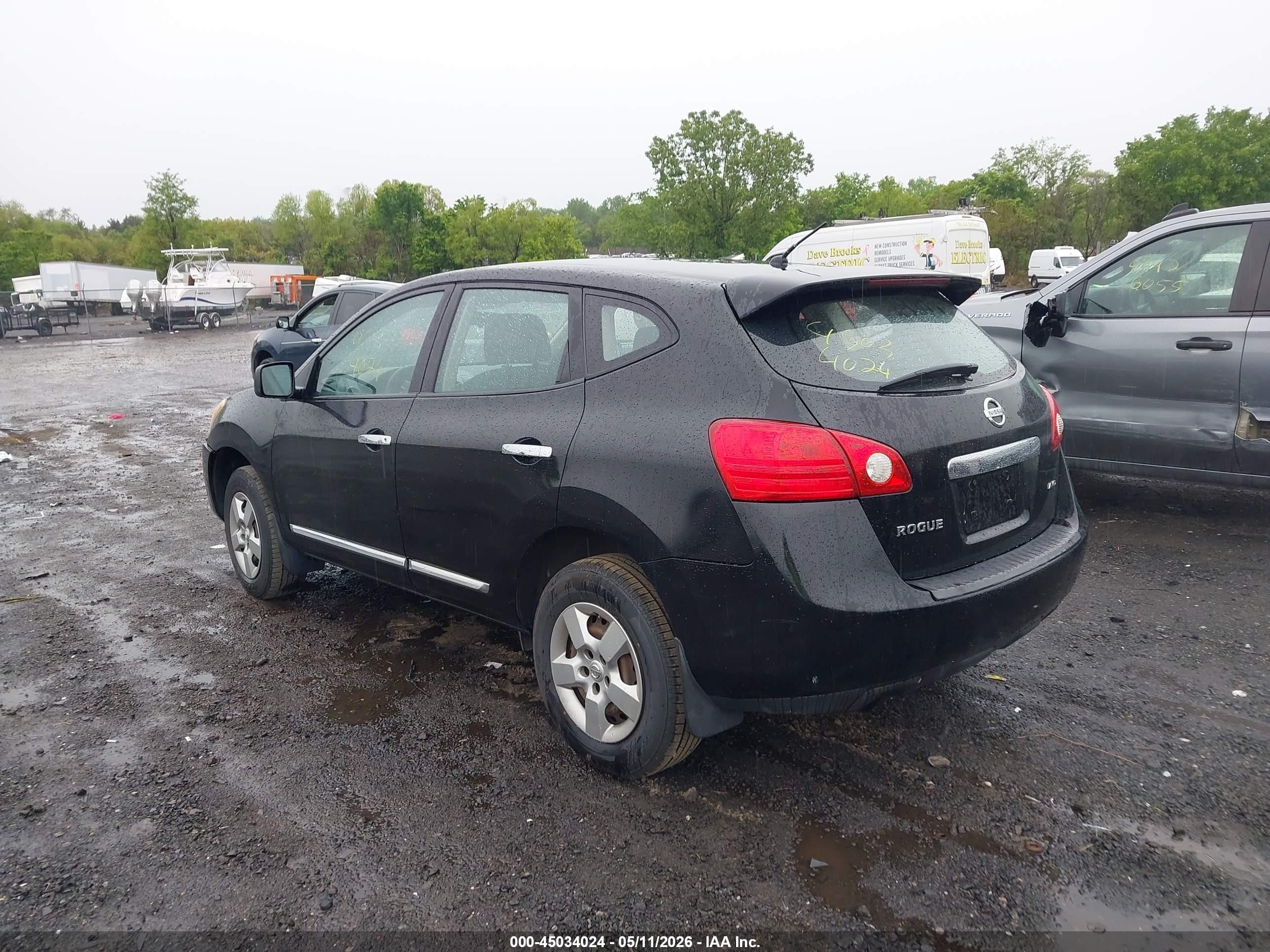 2011 Nissan Rogue S Black vin: JN8AS5MV4BW663111