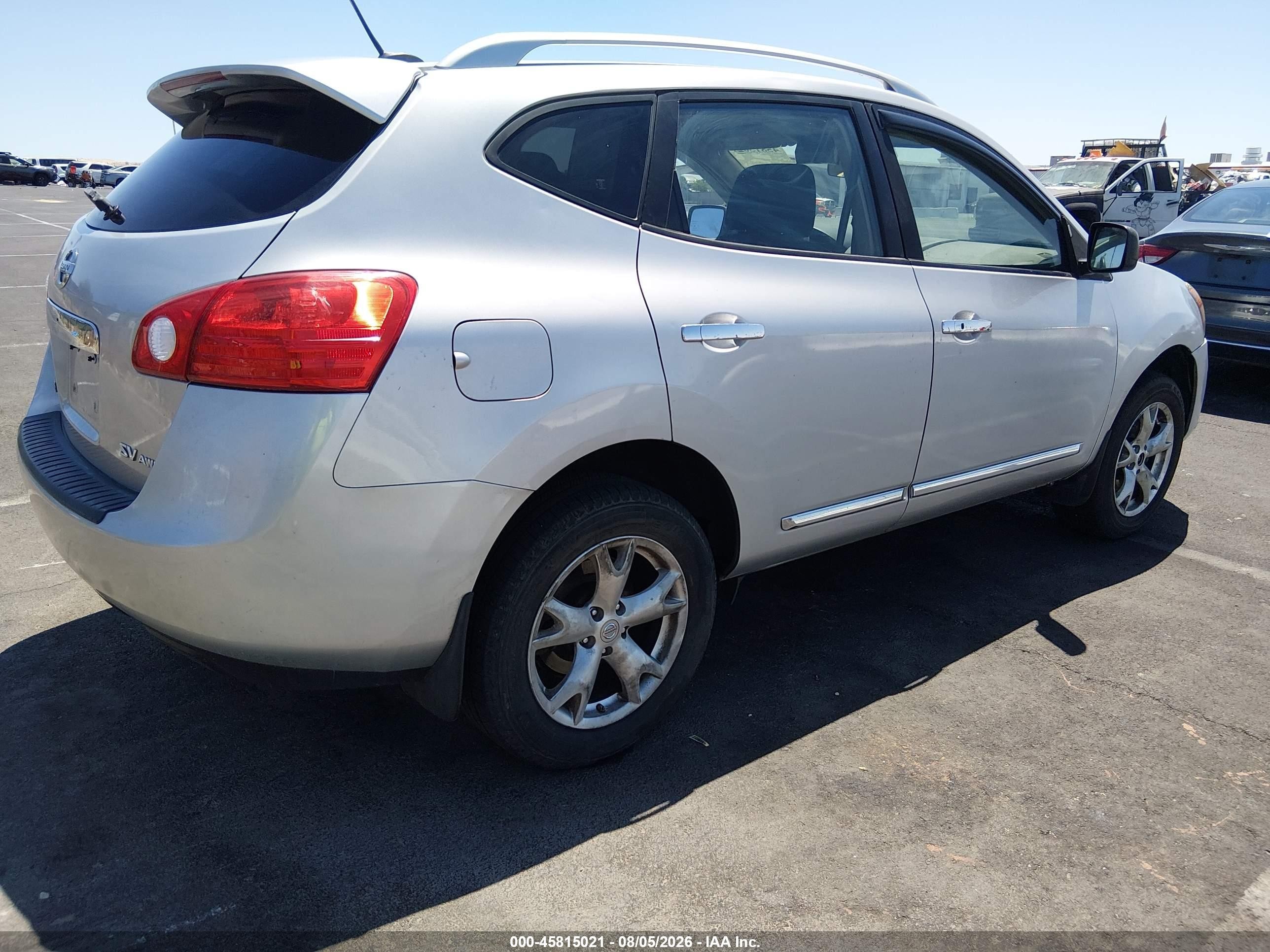 2011 Nissan Rogue Sv Серебряный vin: JN8AS5MV4BW667563