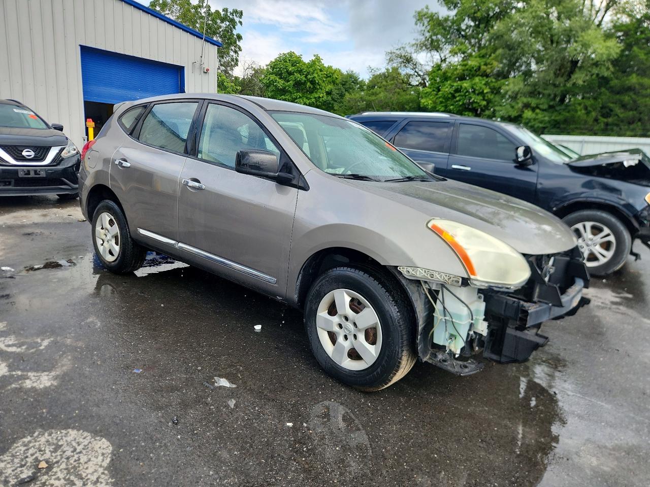 2011 Nissan Rogue S Серебряный vin: JN8AS5MV4BW675100