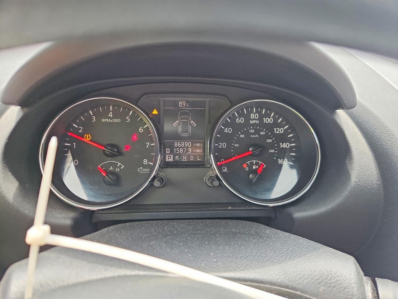 2011 Nissan Rogue S Серебряный vin: JN8AS5MV4BW675100