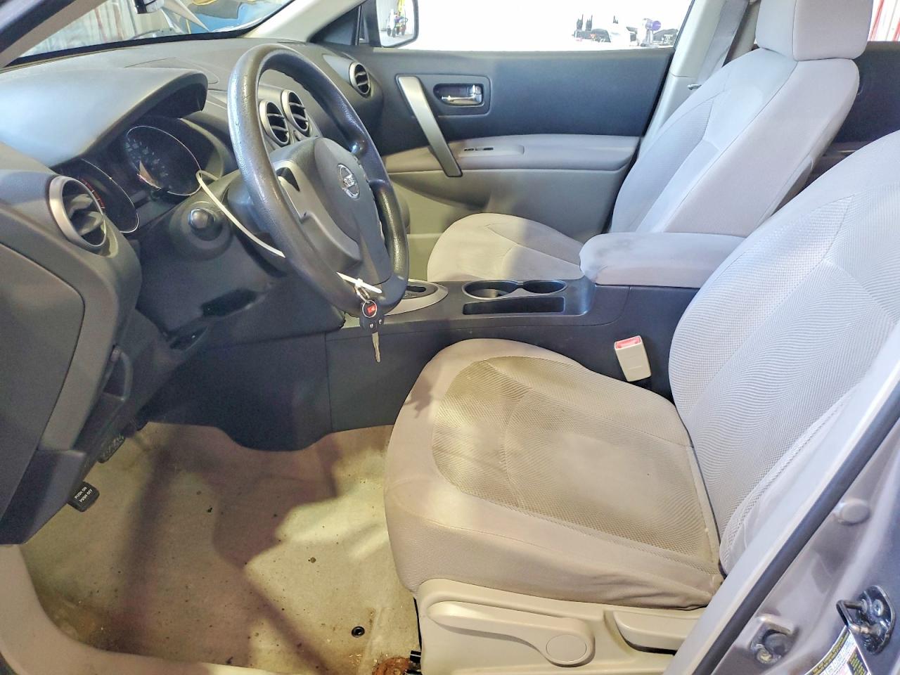 2011 Nissan Rogue S Серебряный vin: JN8AS5MV4BW681172