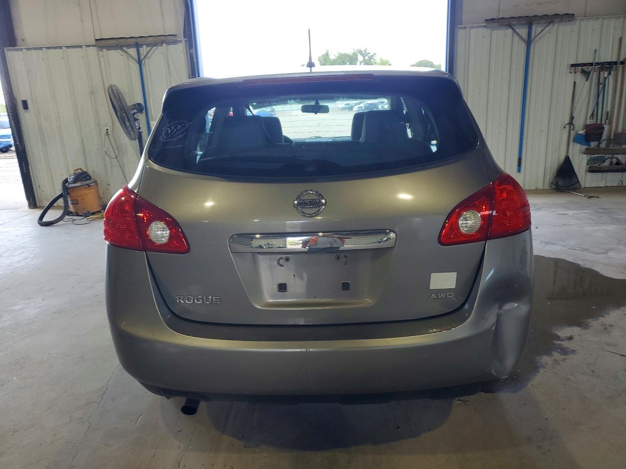 2011 Nissan Rogue S Серебряный vin: JN8AS5MV4BW681172