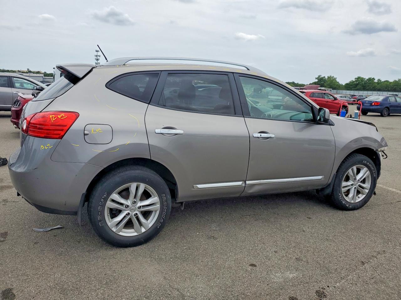 2012 Nissan Rogue S/sv Silver vin: JN8AS5MV4CW353090