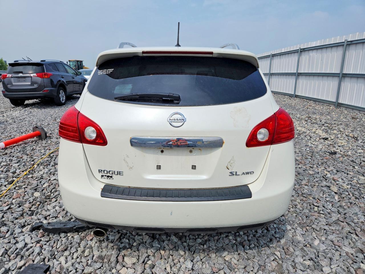 2012 Nissan Rogue S White vin: JN8AS5MV4CW353672