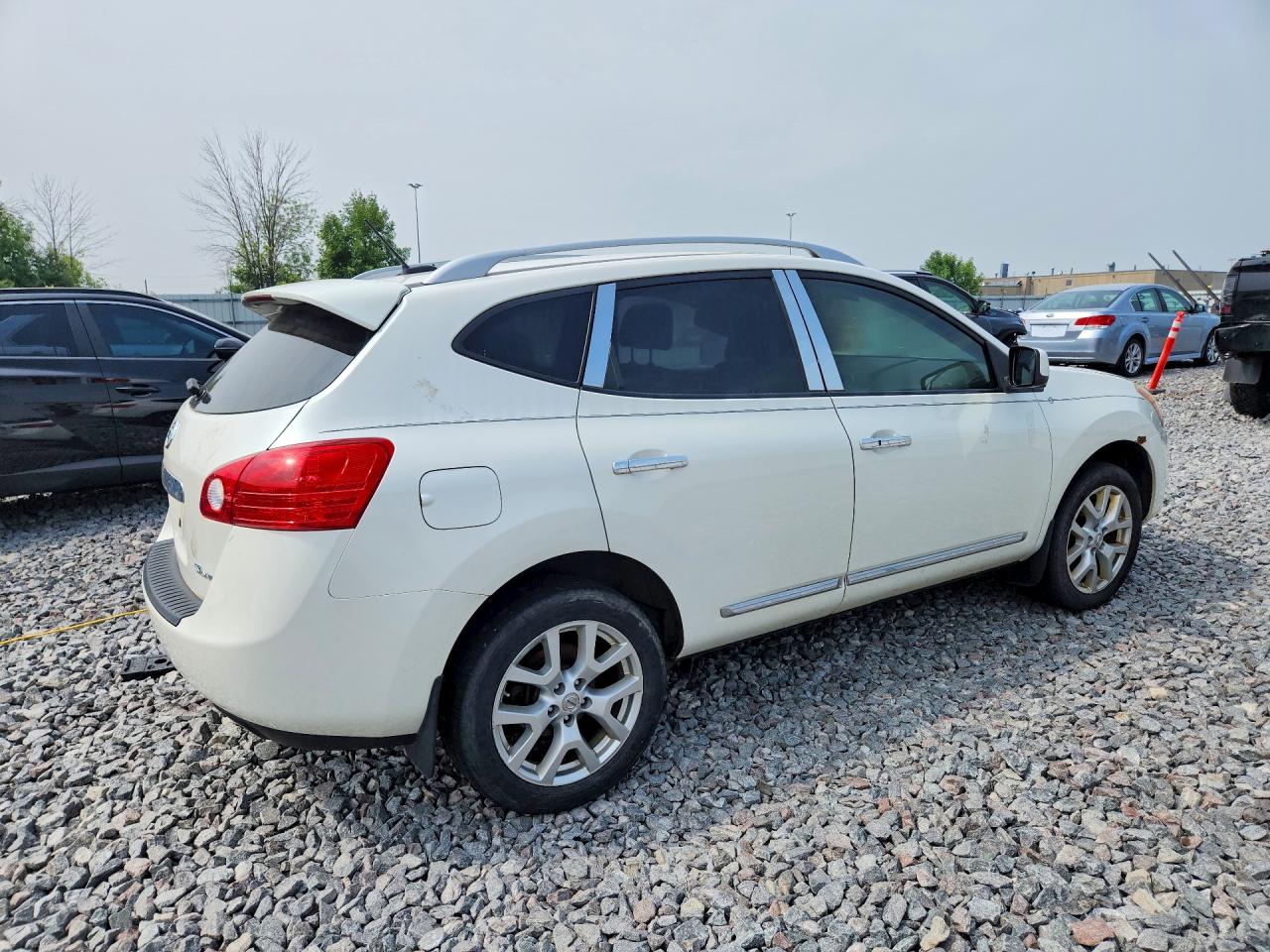 2012 Nissan Rogue S White vin: JN8AS5MV4CW353672