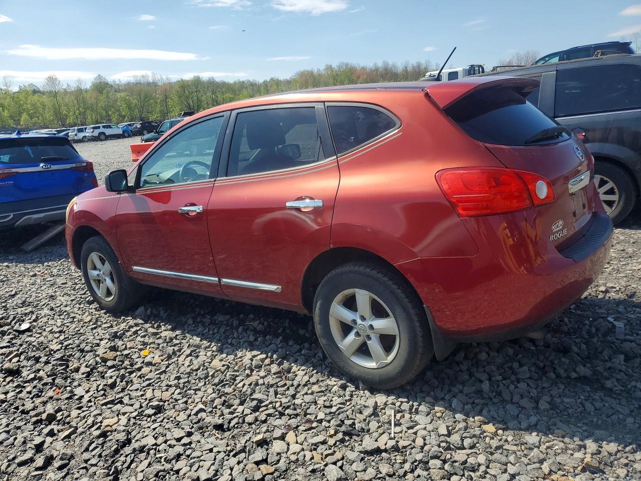 2012 Nissan Rogue S Red vin: JN8AS5MV4CW384467
