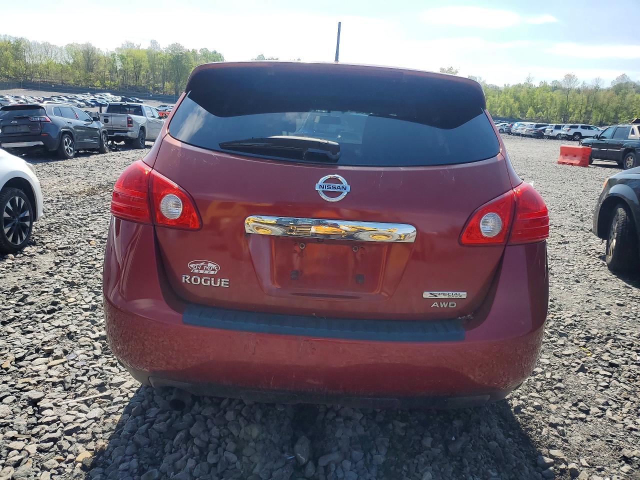 2012 Nissan Rogue S Red vin: JN8AS5MV4CW384467