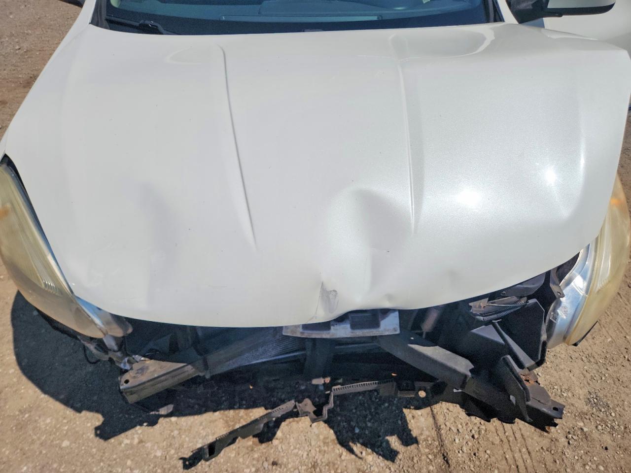 2012 Nissan Rogue S White vin: JN8AS5MV4CW385618