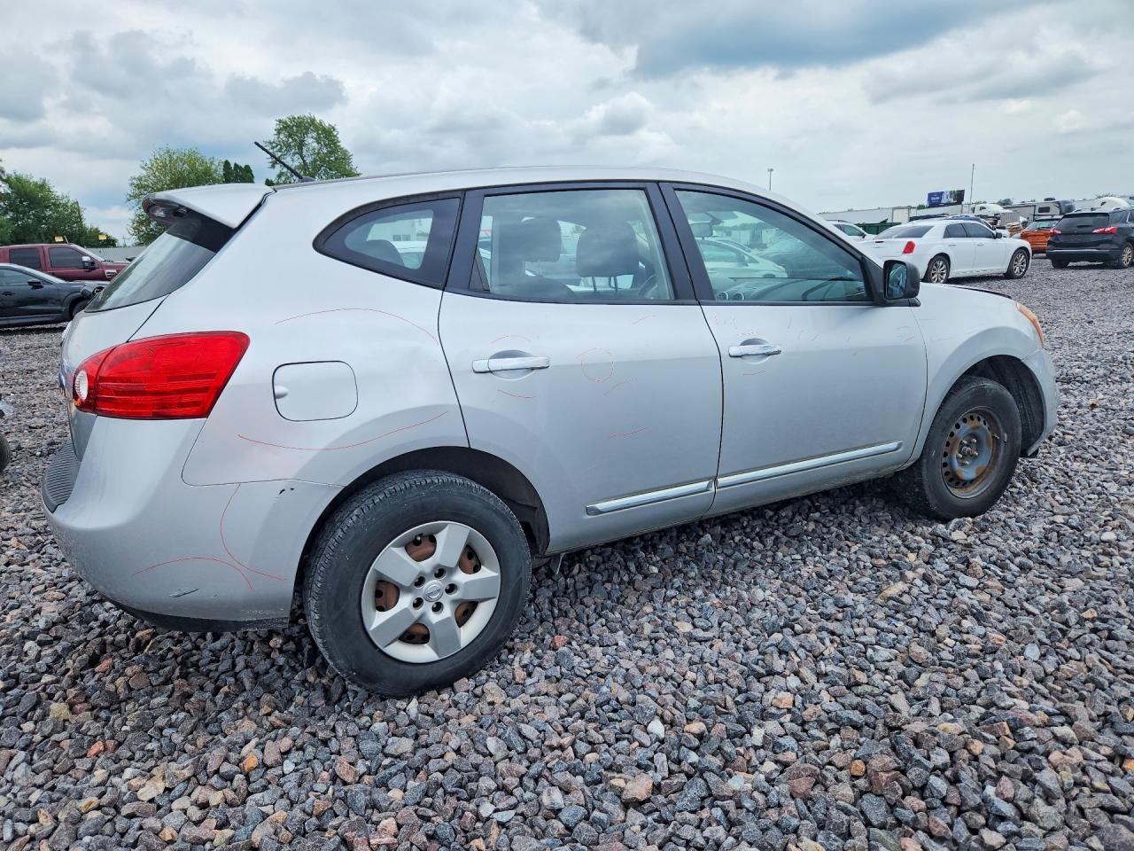 2013 Nissan Rogue S Серебряный vin: JN8AS5MV4DW102314