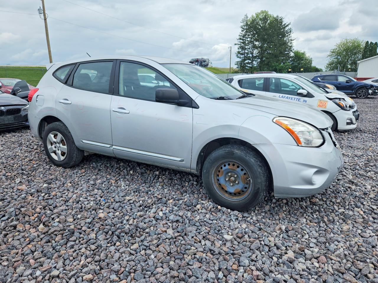 2013 Nissan Rogue S Серебряный vin: JN8AS5MV4DW102314