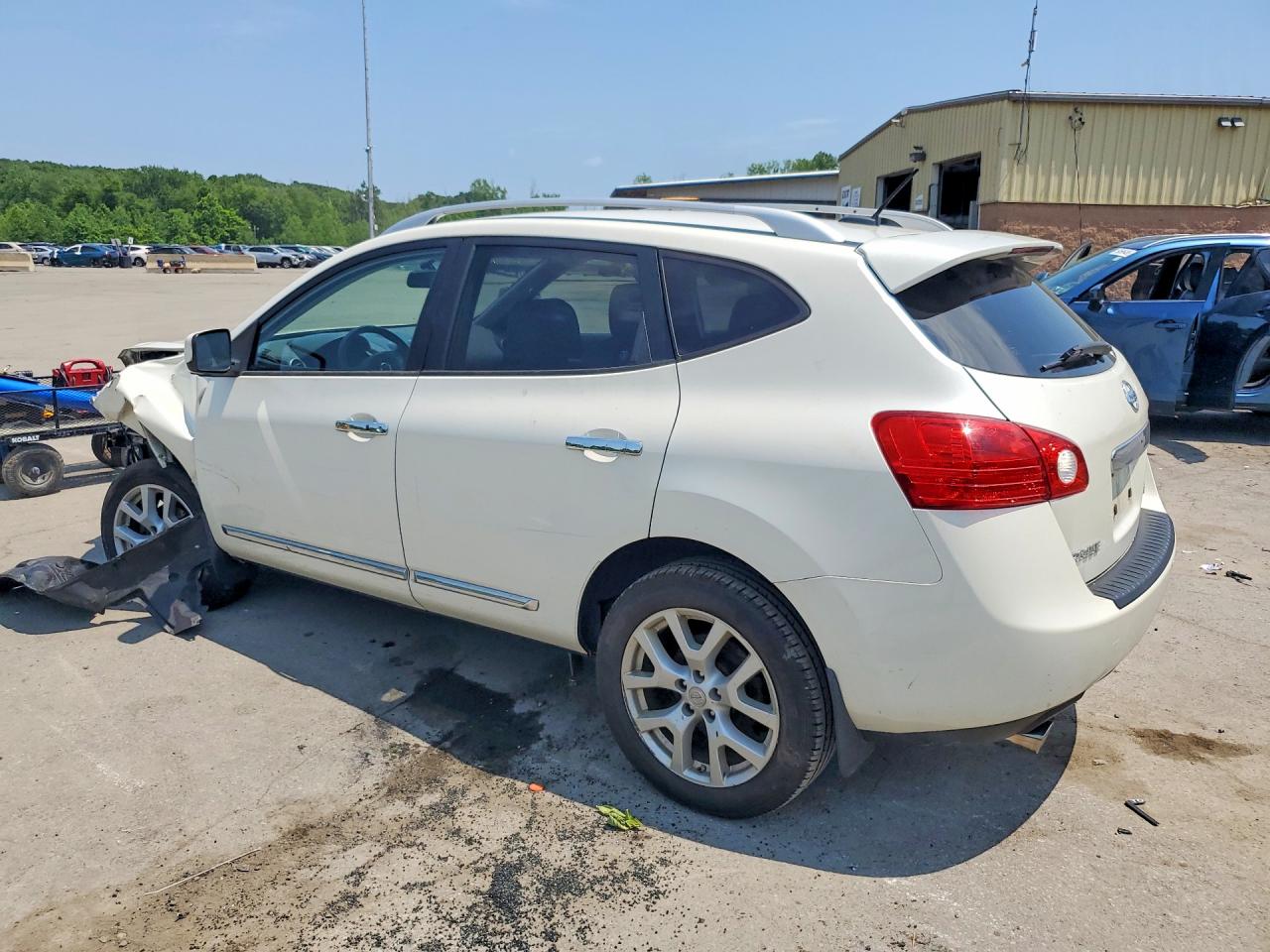 2013 Nissan Rogue S White vin: JN8AS5MV4DW108145
