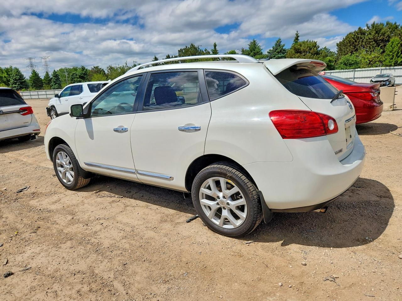 2013 Nissan Rogue S/sv White vin: JN8AS5MV4DW113846