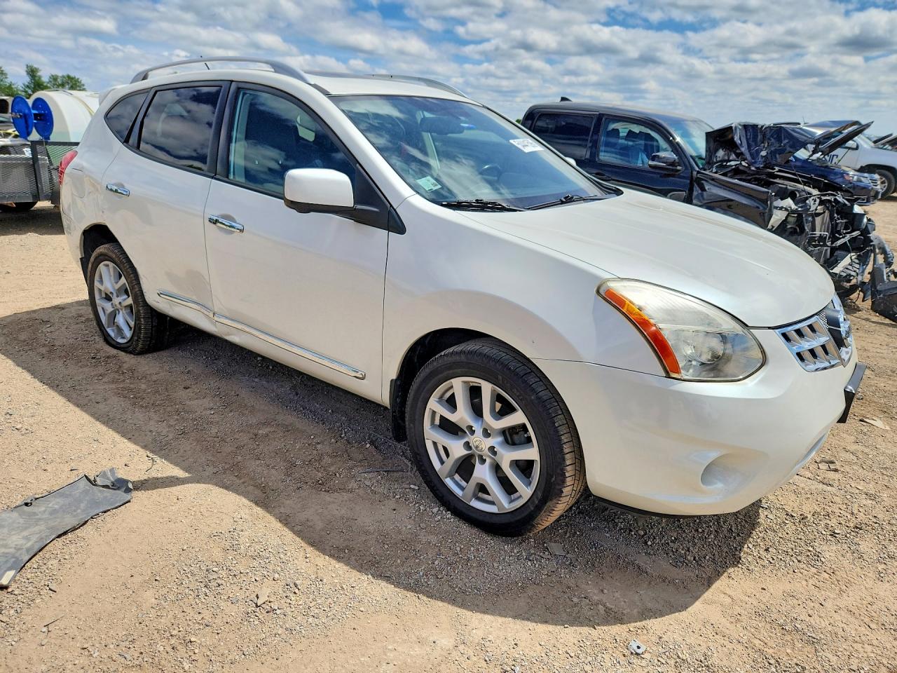 2013 Nissan Rogue S/sv White vin: JN8AS5MV4DW113846