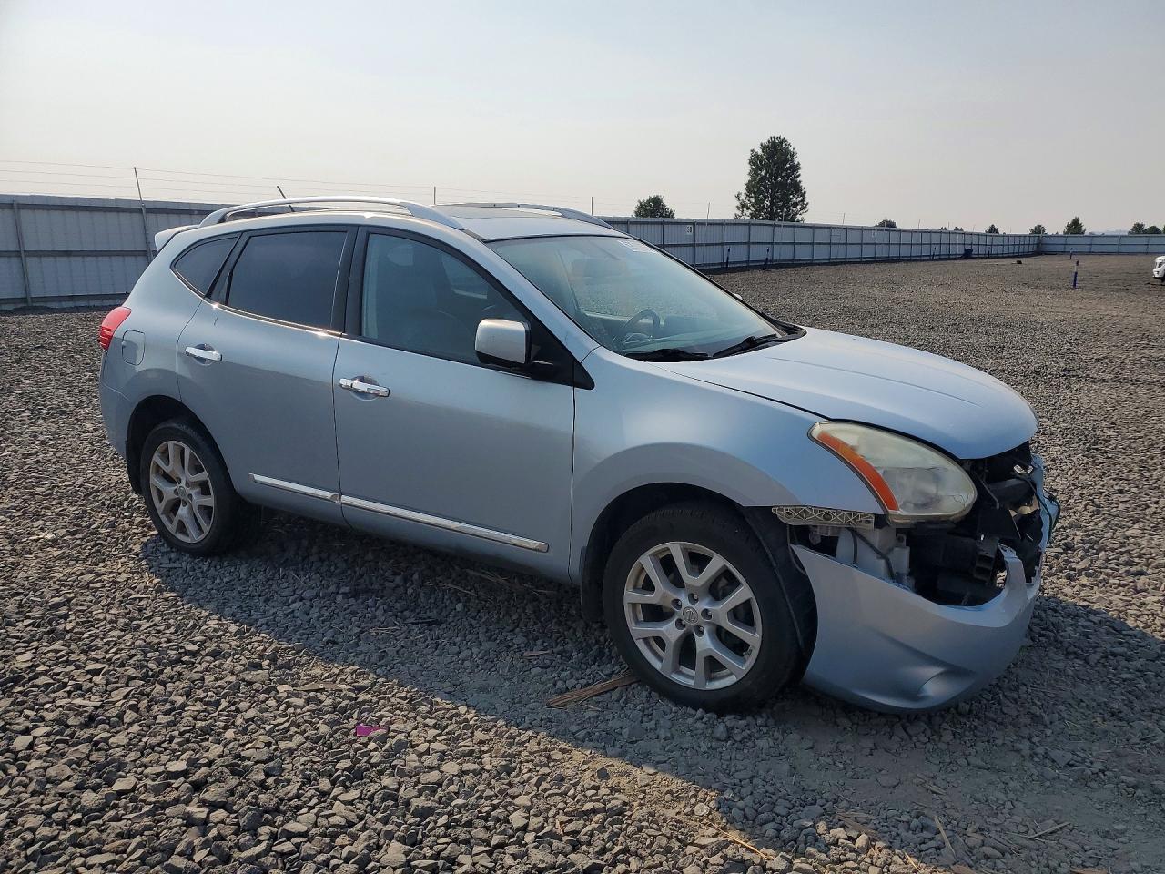 2013 Nissan Rogue S Silver vin: JN8AS5MV4DW115550