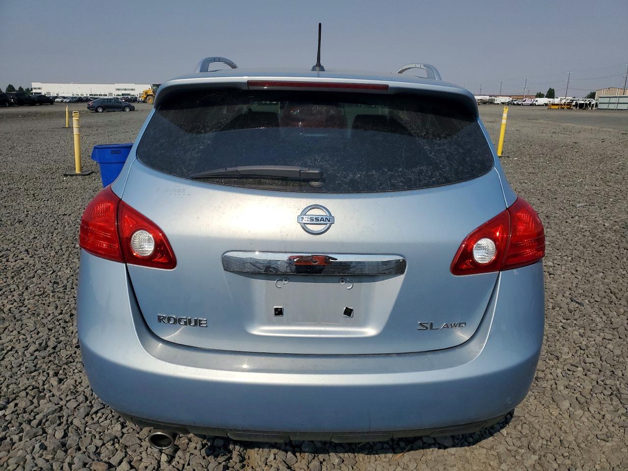 2013 Nissan Rogue S Silver vin: JN8AS5MV4DW115550