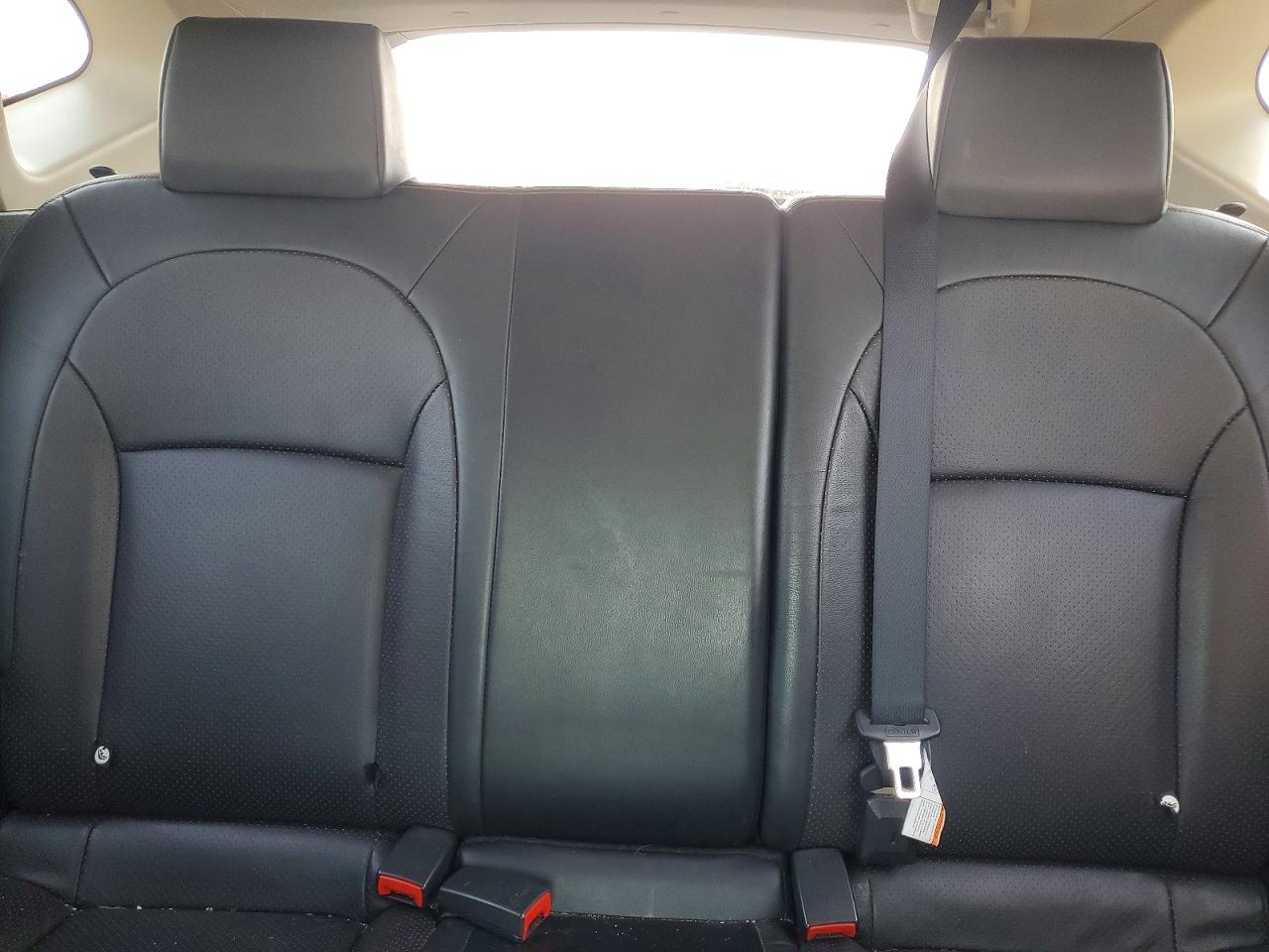 2013 Nissan Rogue S Silver vin: JN8AS5MV4DW115550