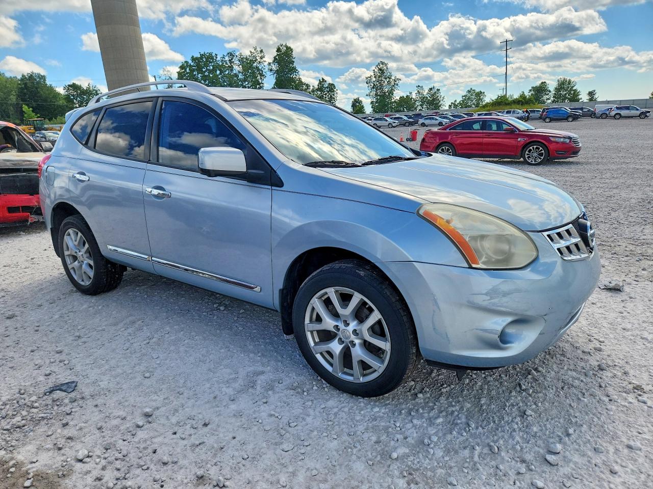 2013 Nissan Rogue S Silver vin: JN8AS5MV4DW124541