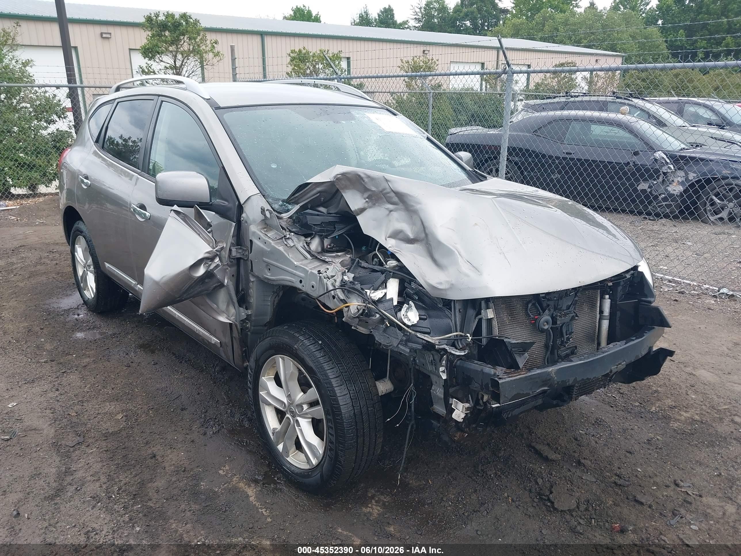 2013 Nissan Rogue Sv Gray vin: JN8AS5MV4DW137919