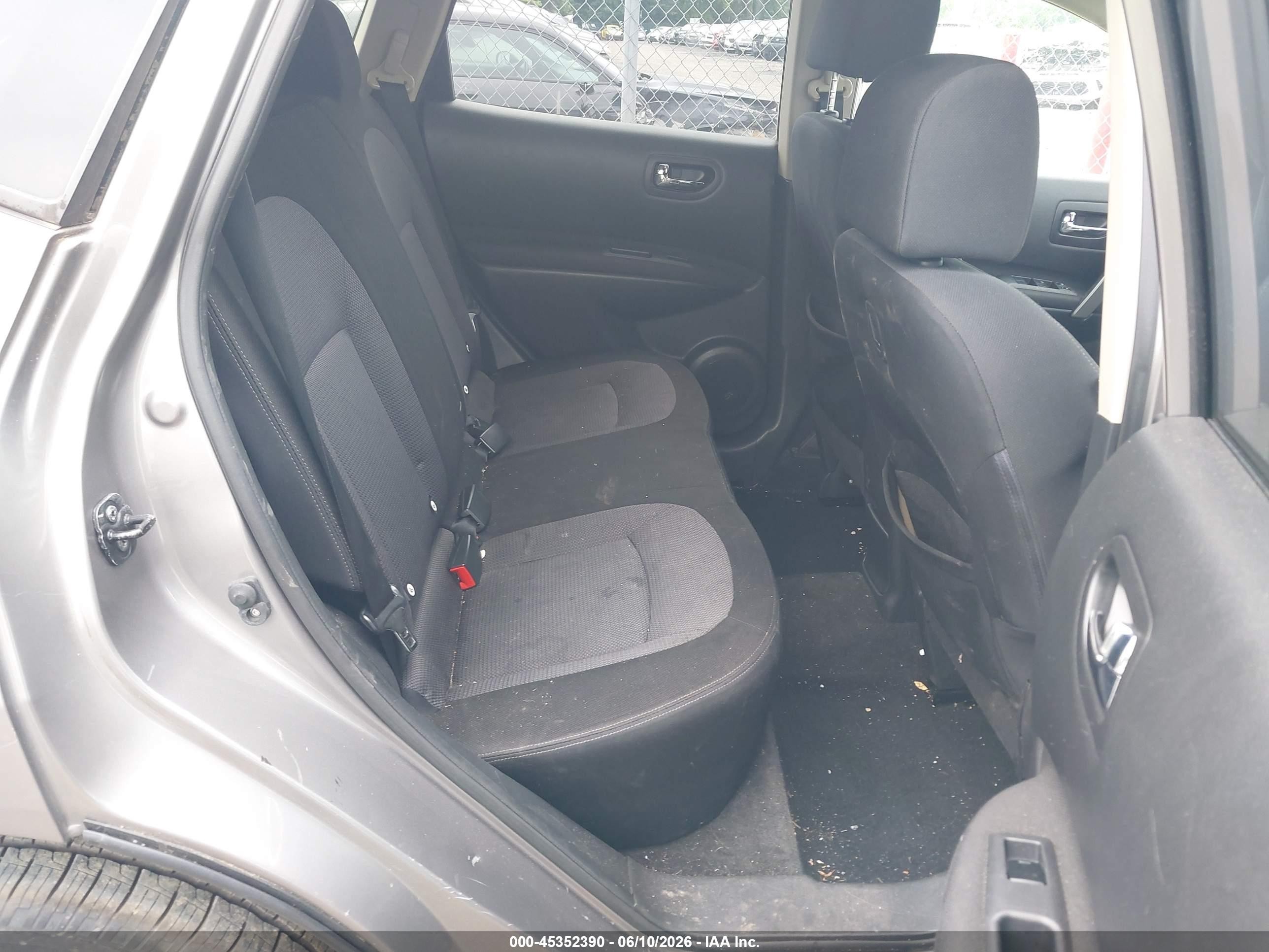 2013 Nissan Rogue Sv Gray vin: JN8AS5MV4DW137919