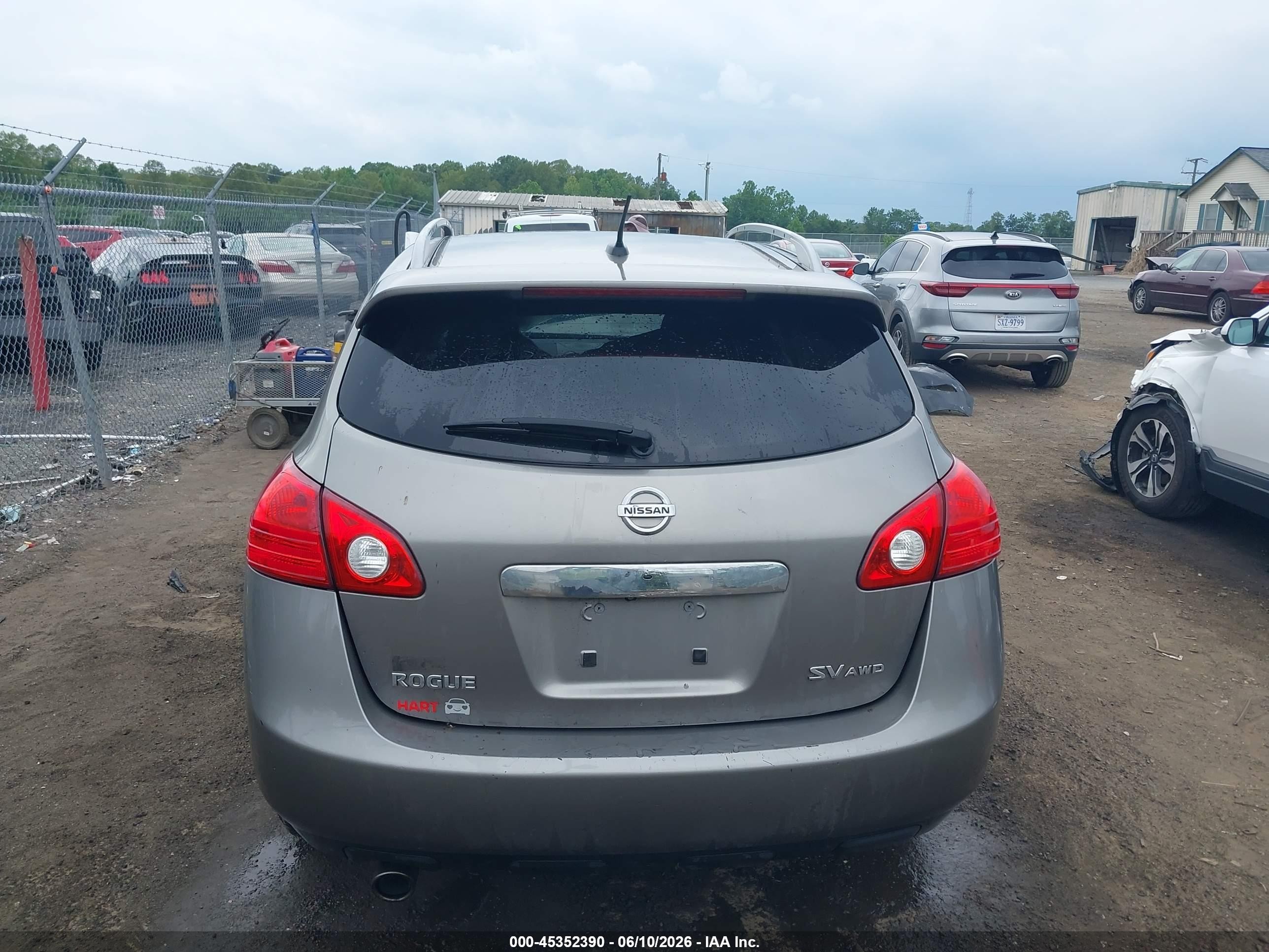 2013 Nissan Rogue Sv Gray vin: JN8AS5MV4DW137919