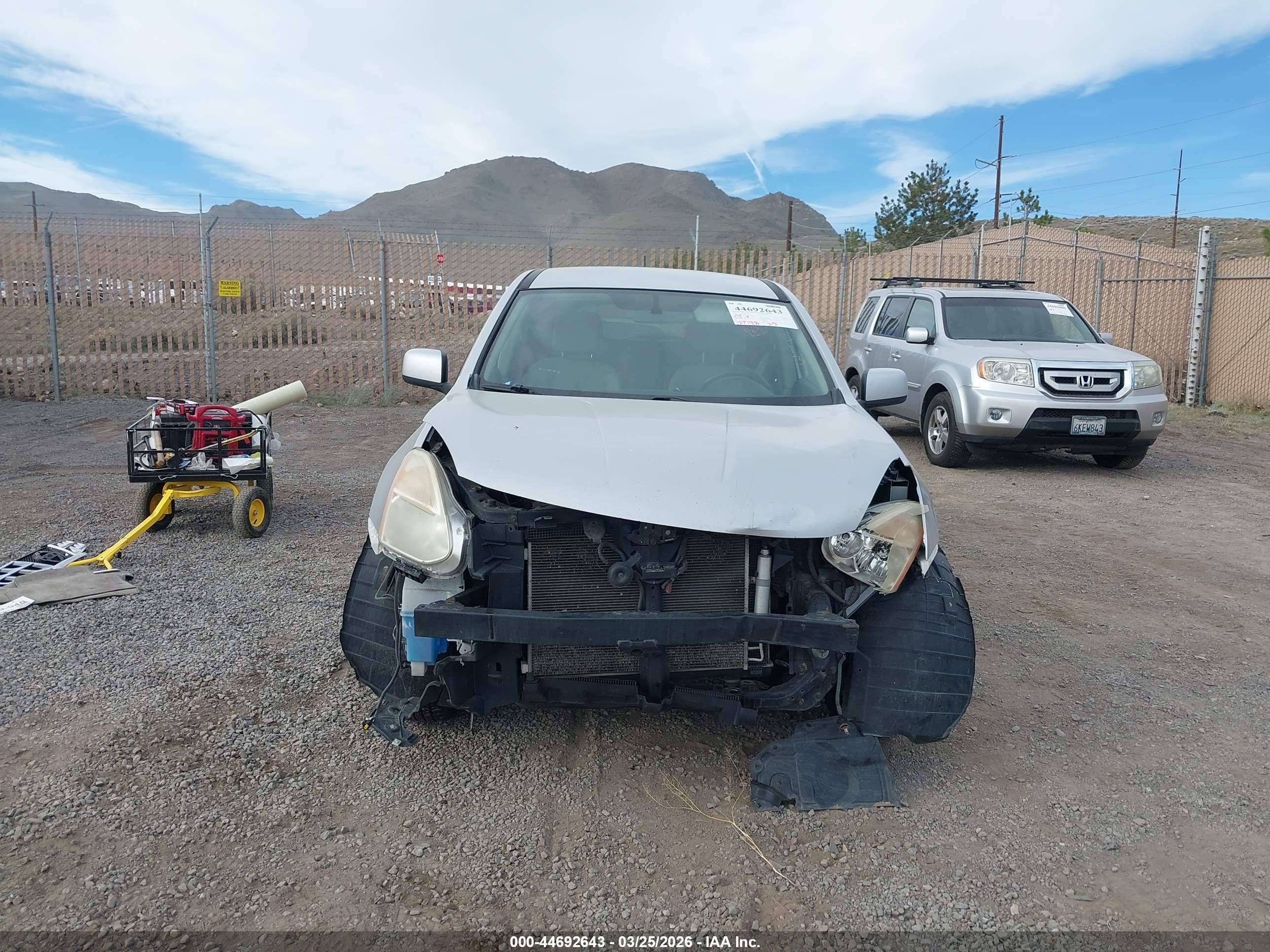 2013 Nissan Rogue S Silver vin: JN8AS5MV4DW147513