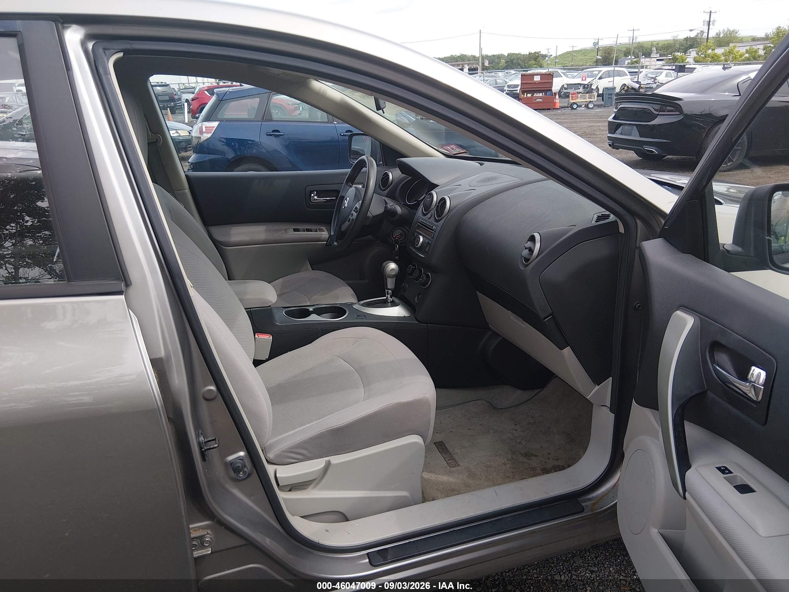 2013 Nissan Rogue S Gray vin: JN8AS5MV4DW600674