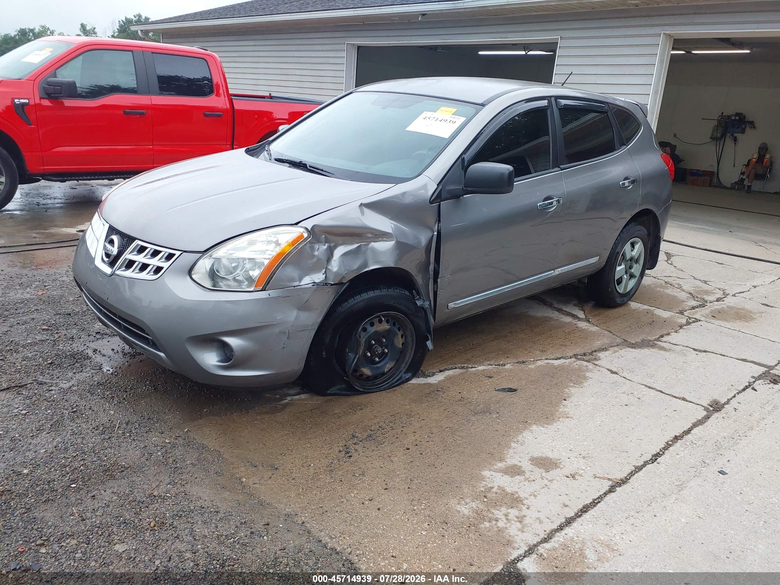 2013 Nissan Rogue S Silver vin: JN8AS5MV4DW602053