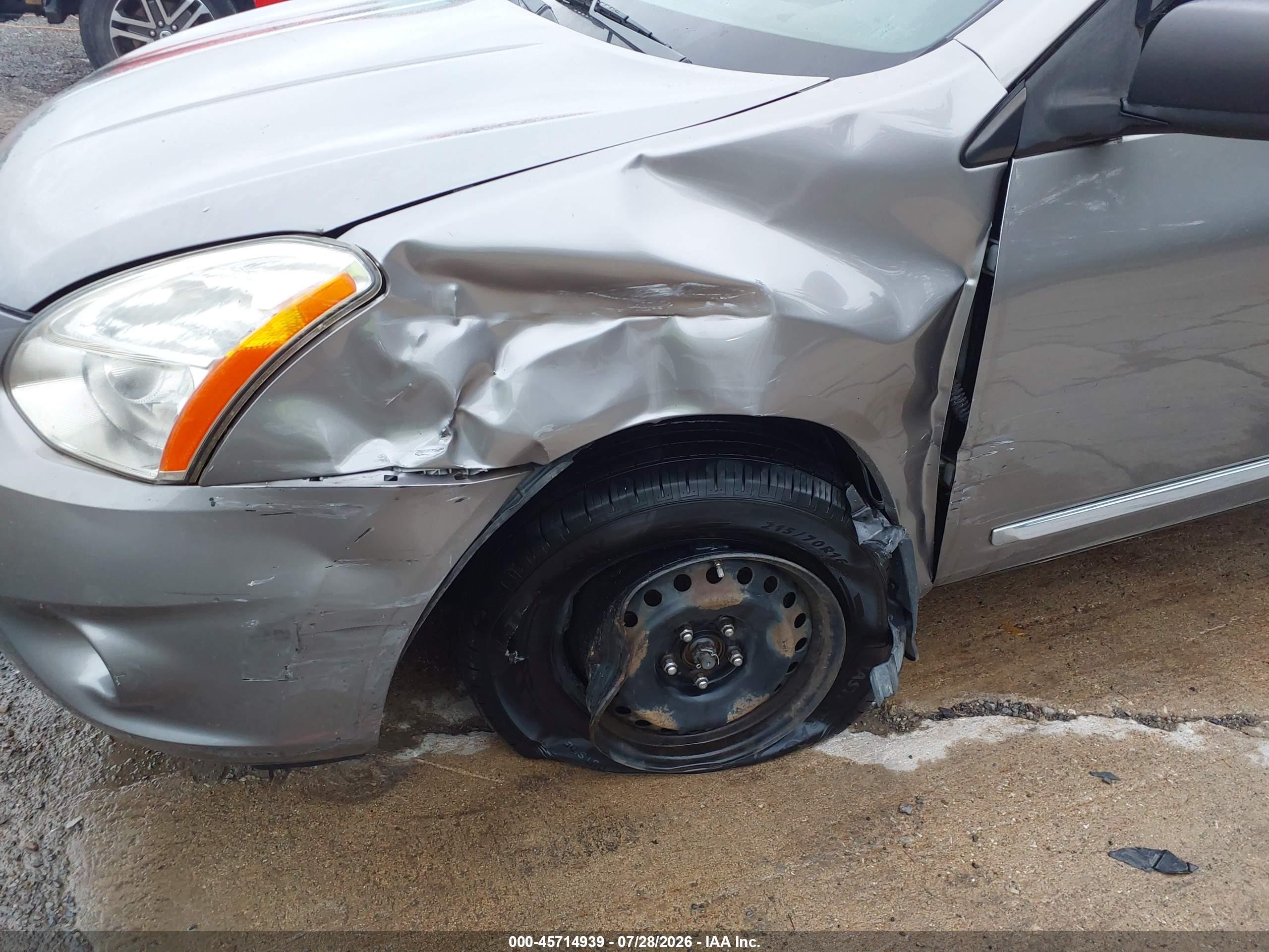 2013 Nissan Rogue S Silver vin: JN8AS5MV4DW602053