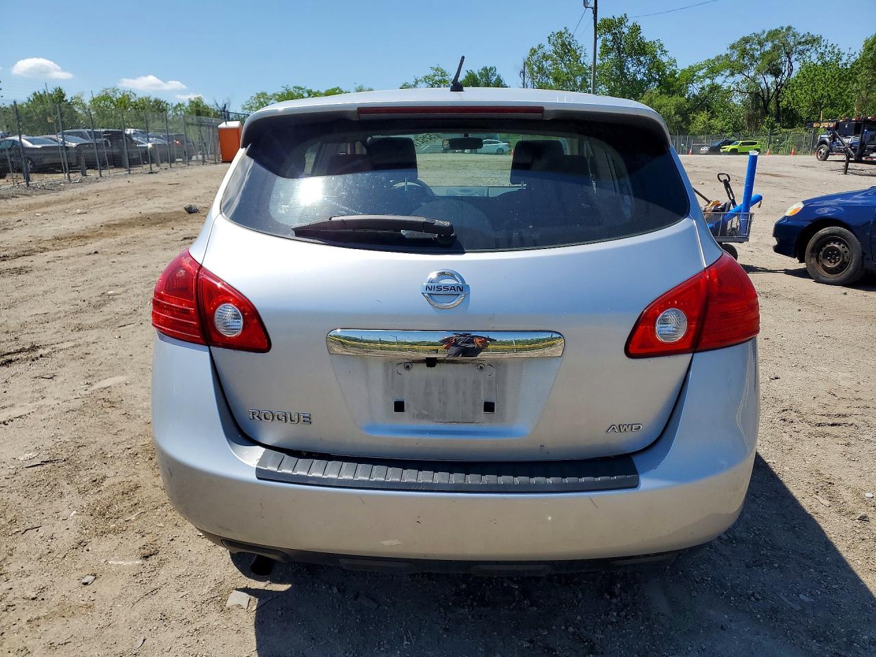 2013 Nissan Rogue S Silver vin: JN8AS5MV4DW603154