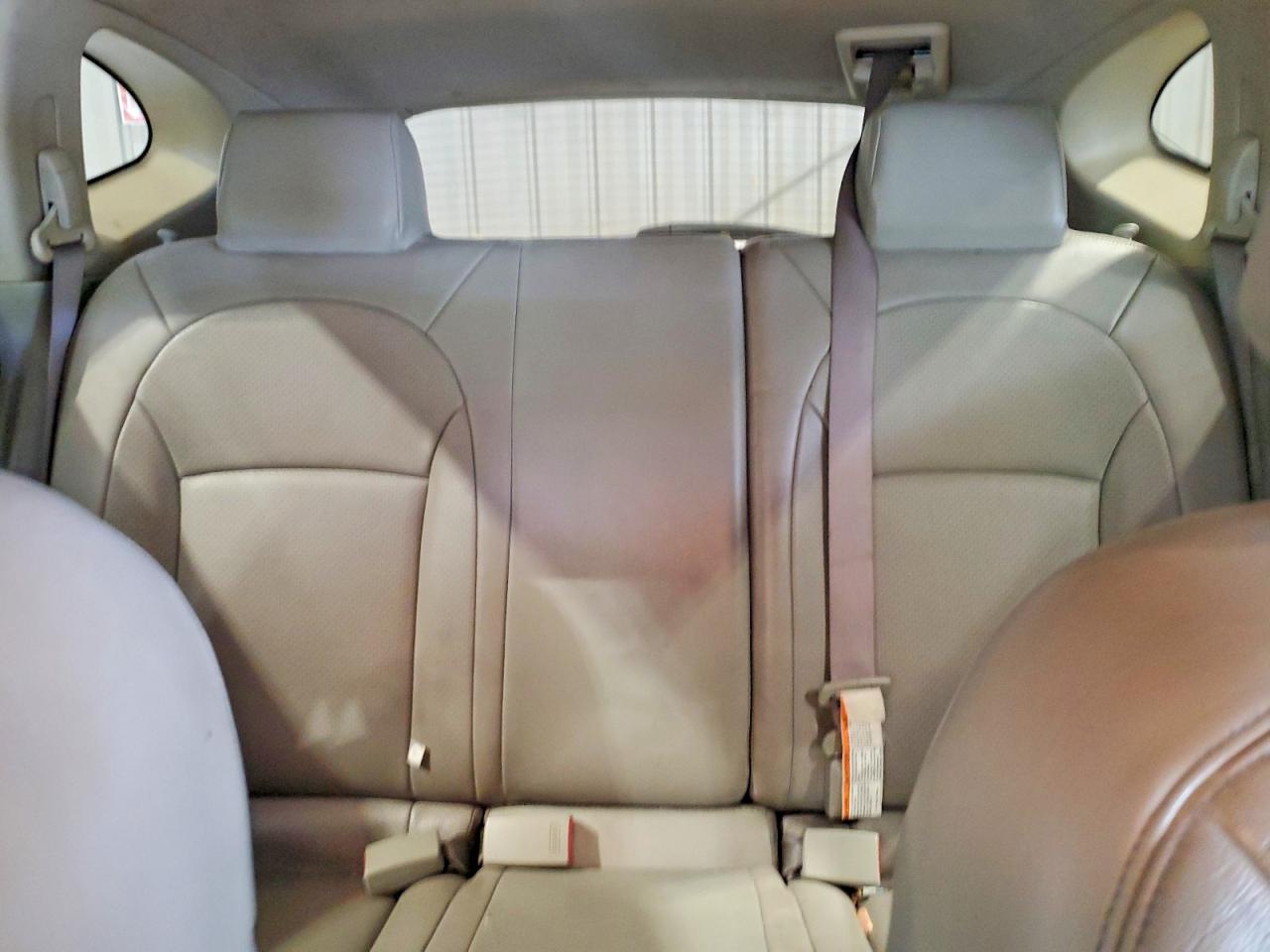 2013 Nissan Rogue S White vin: JN8AS5MV4DW617121