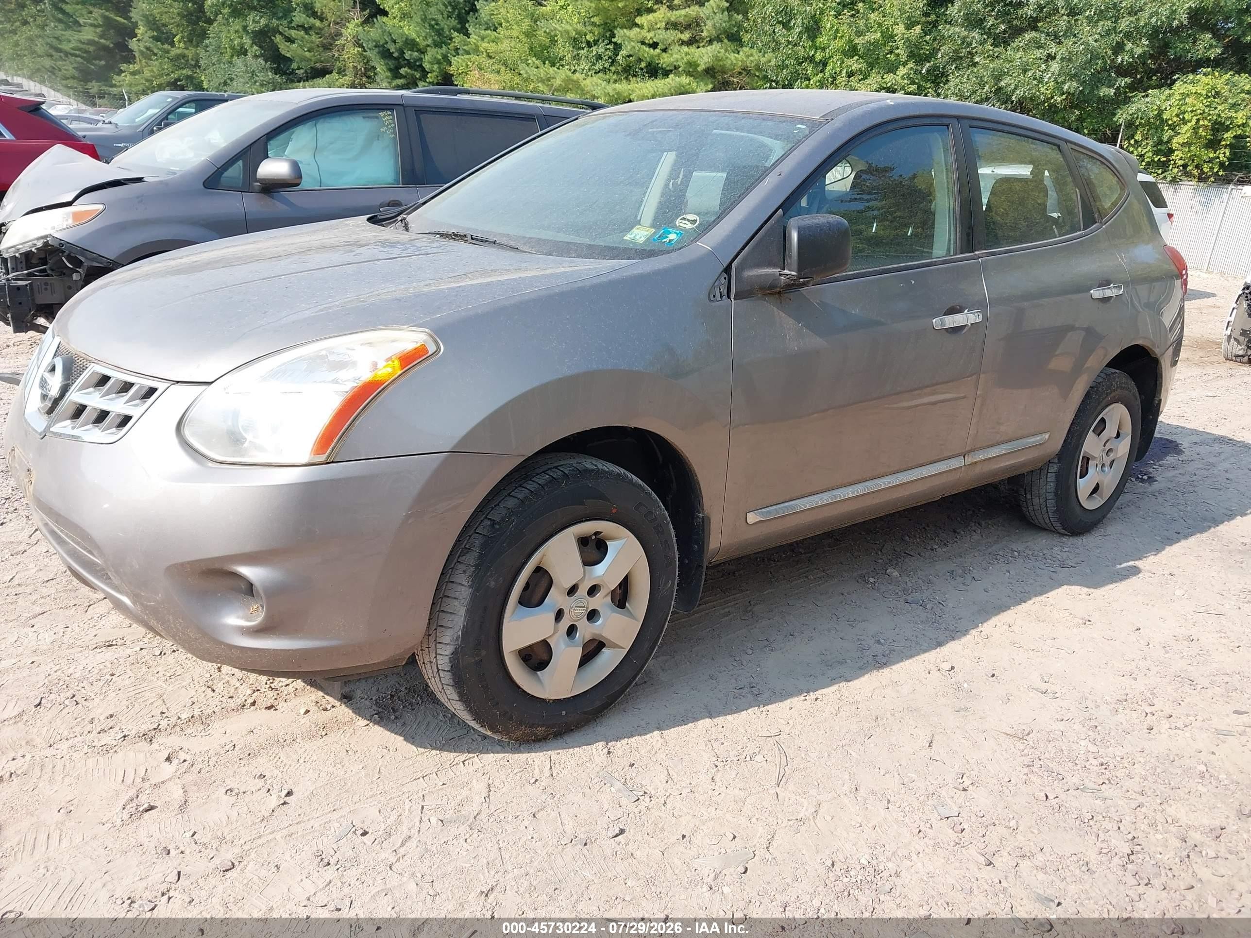 2013 Nissan Rogue S Beige vin: JN8AS5MV4DW624361