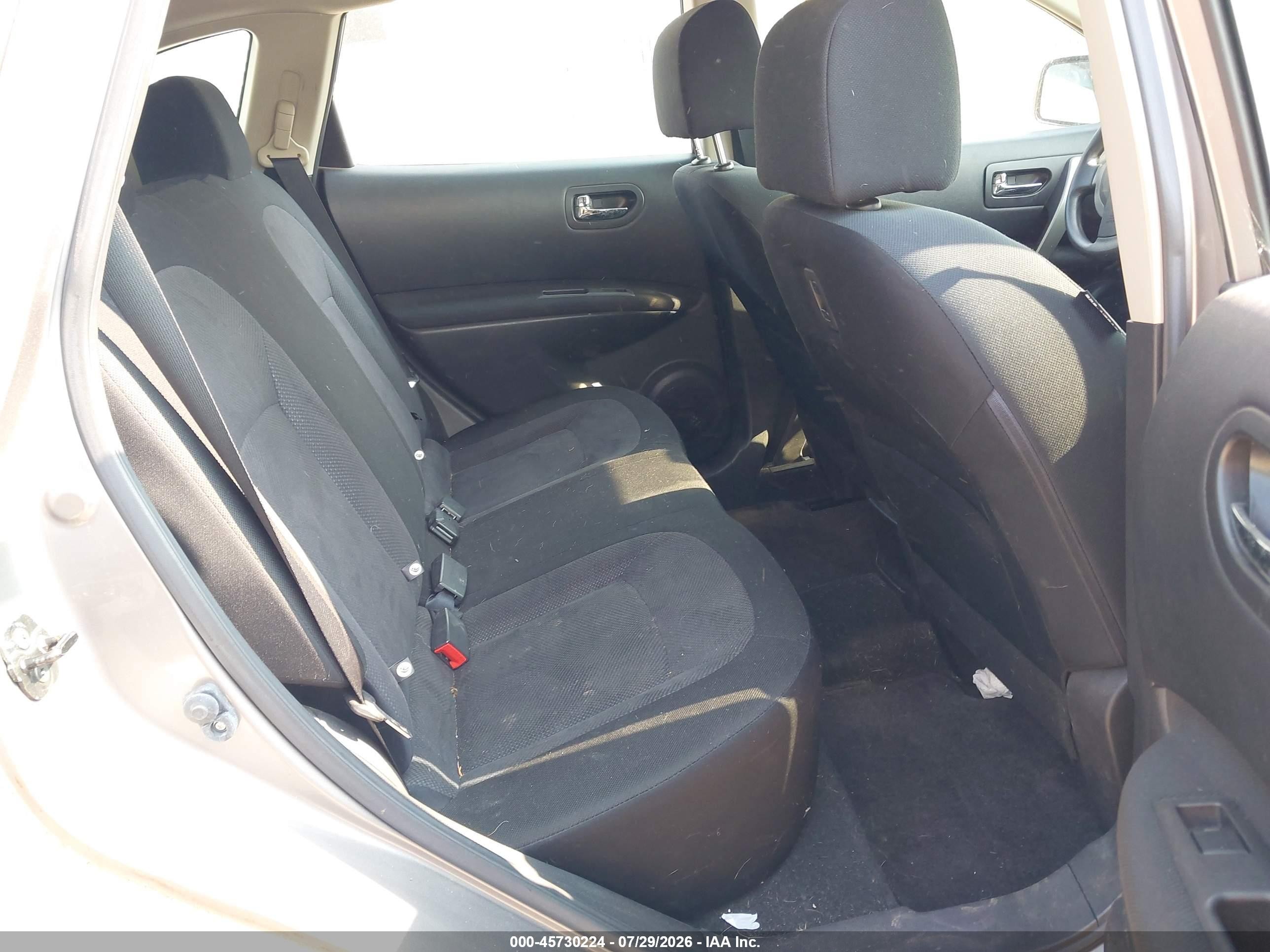 2013 Nissan Rogue S Beige vin: JN8AS5MV4DW624361