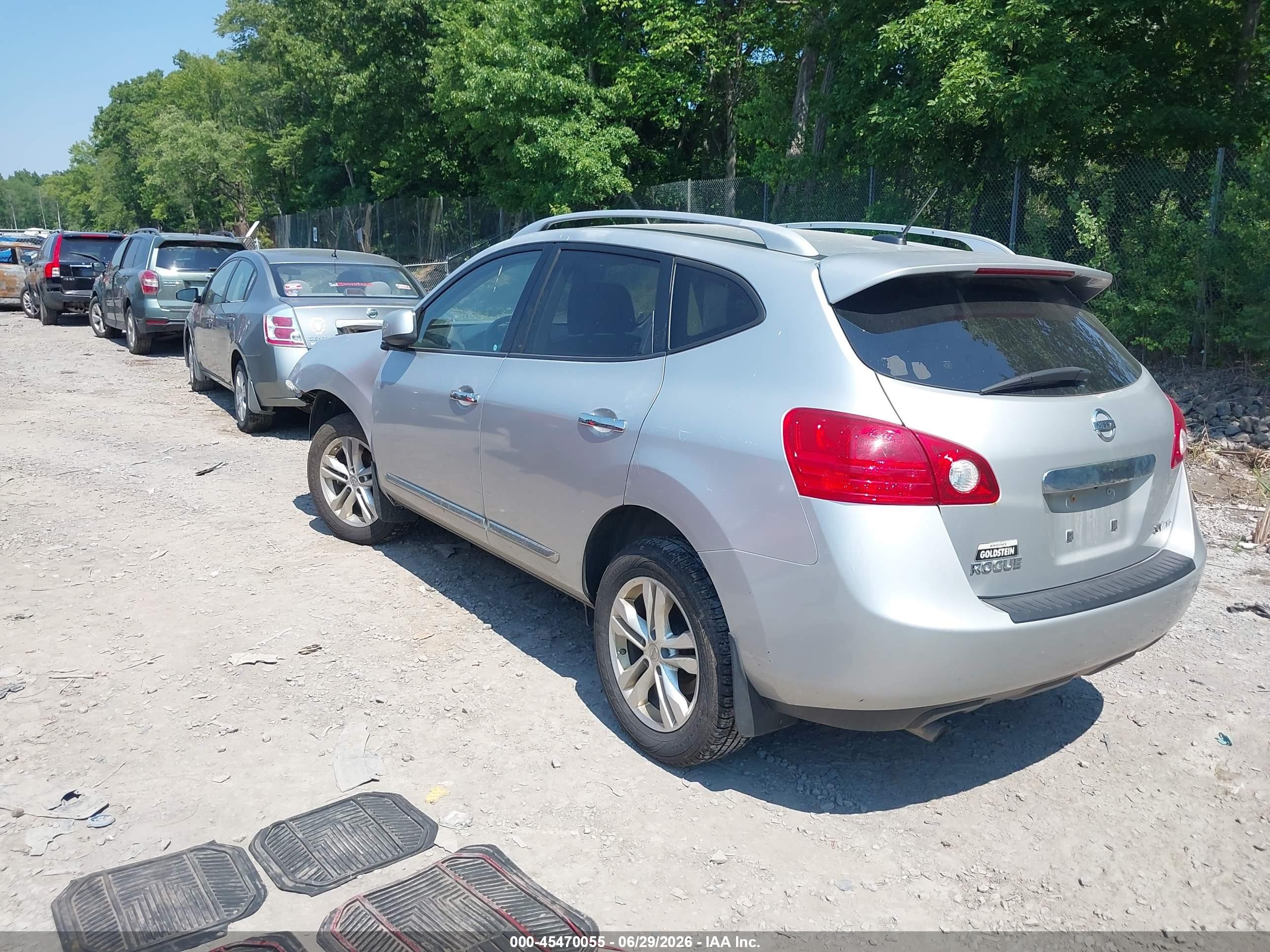 2013 Nissan Rogue Sv Silver vin: JN8AS5MV4DW636025