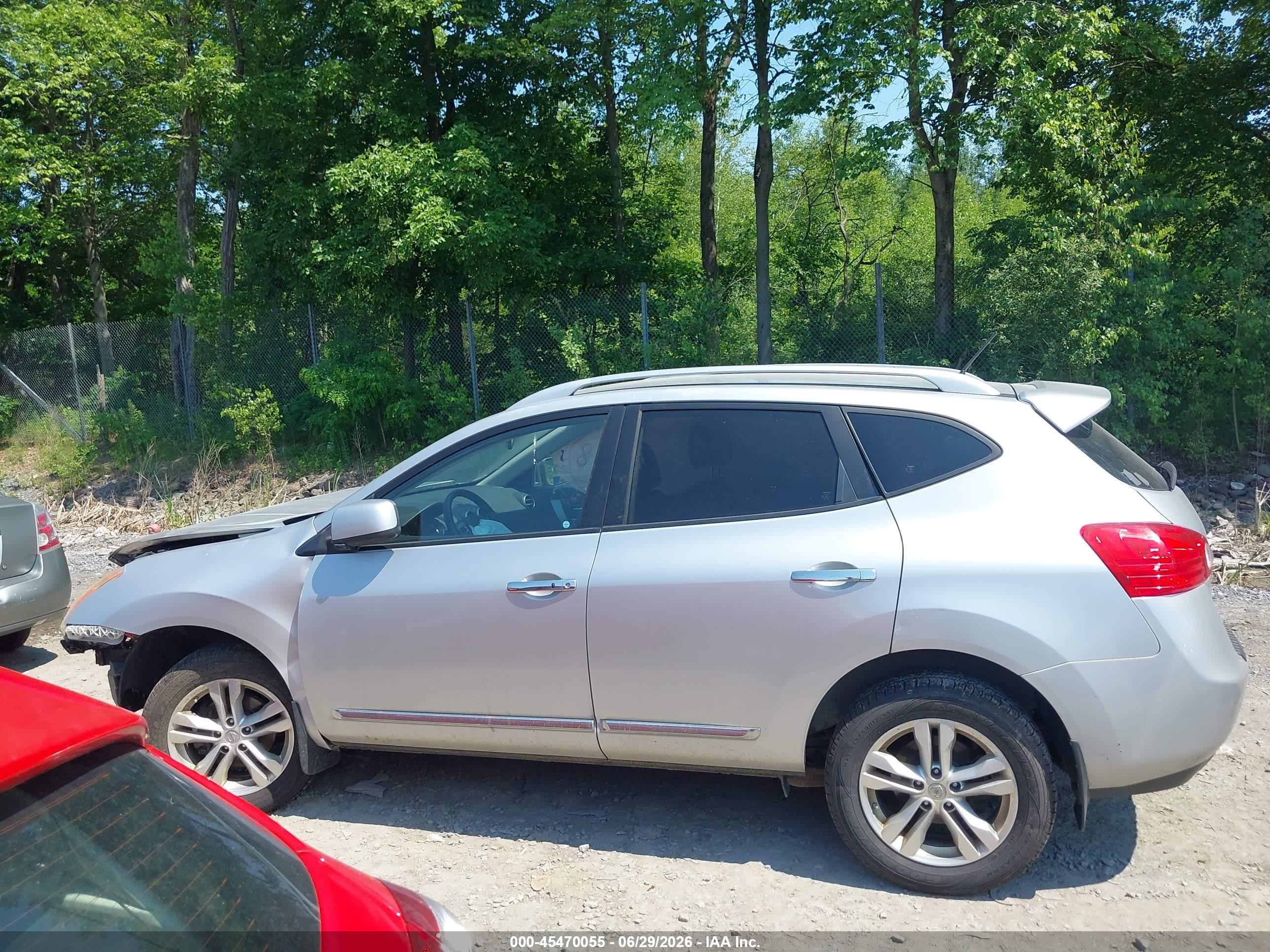 2013 Nissan Rogue Sv Silver vin: JN8AS5MV4DW636025