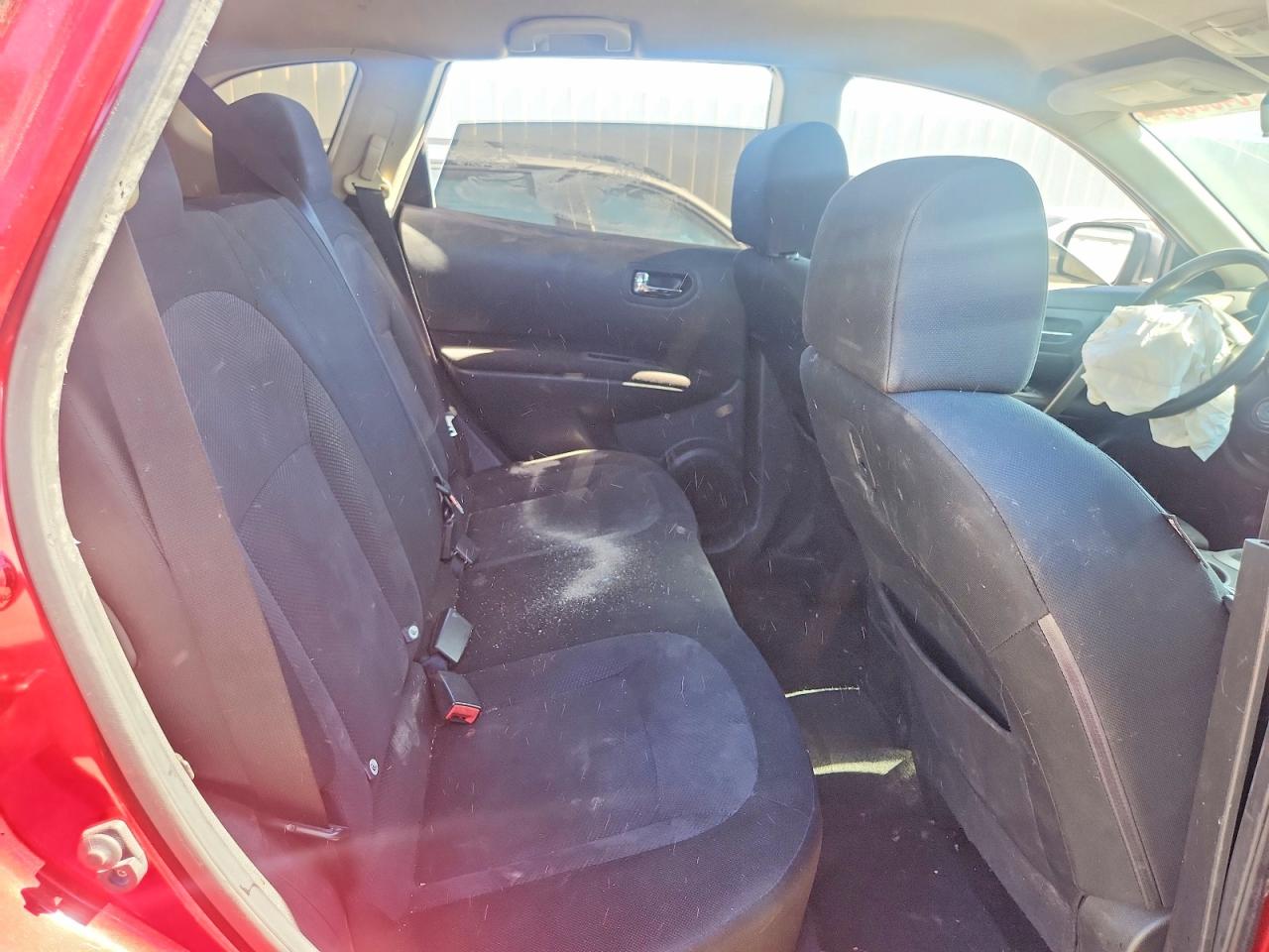 2013 Nissan Rogue S Red vin: JN8AS5MV4DW637806
