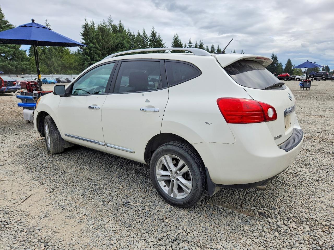 2013 Nissan Rogue S White vin: JN8AS5MV4DW647154
