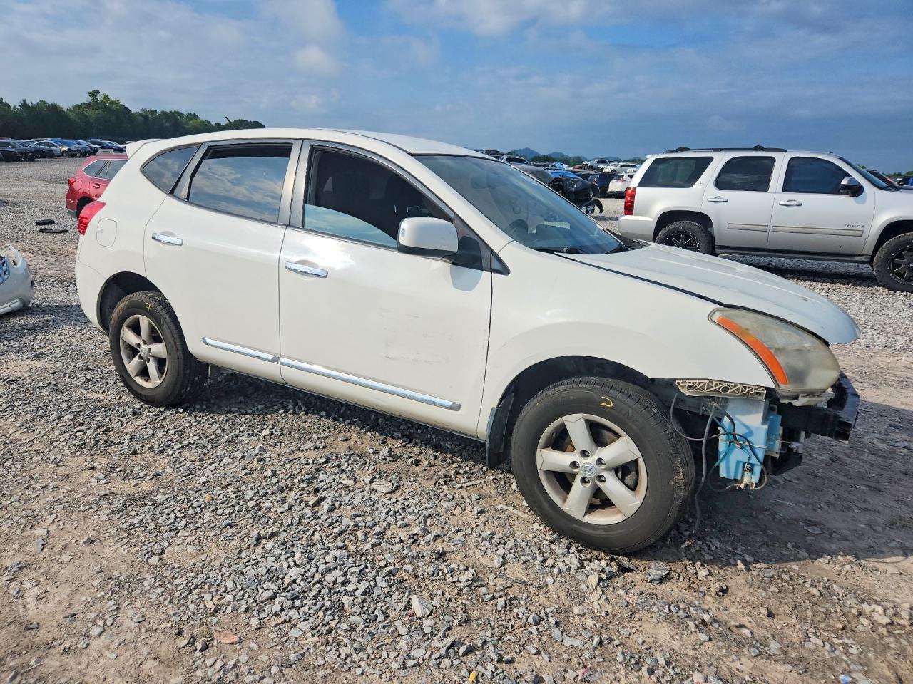 2013 Nissan Rogue S White vin: JN8AS5MV4DW652693