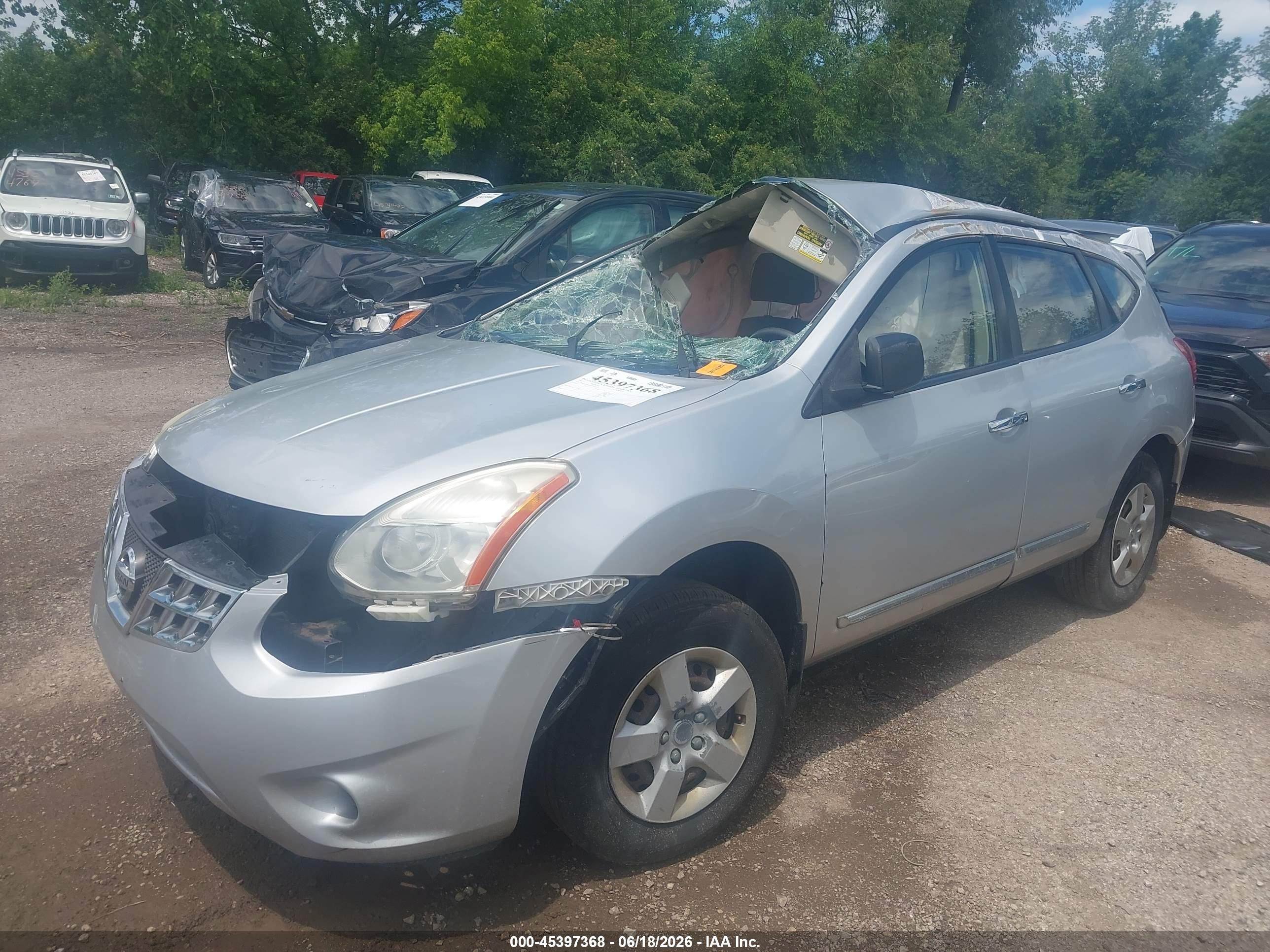 2013 Nissan Rogue S Silver vin: JN8AS5MV4DW665637