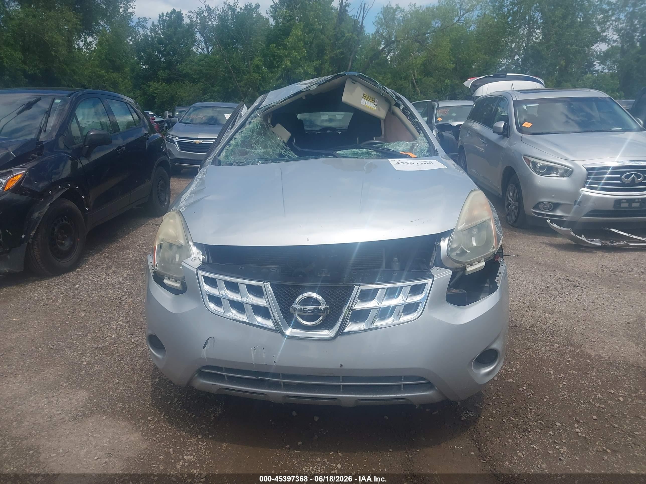 2013 Nissan Rogue S Silver vin: JN8AS5MV4DW665637