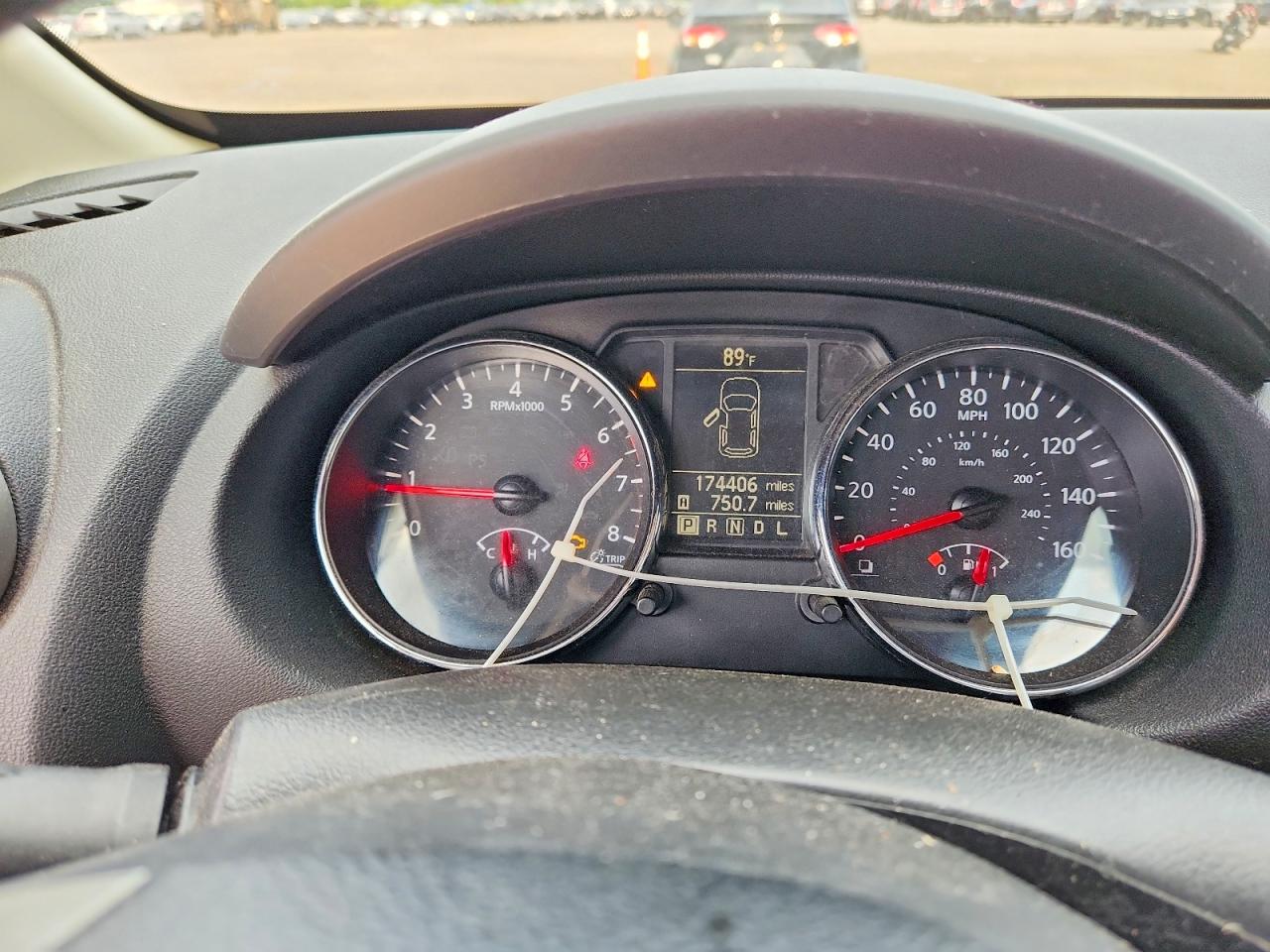 2014 Nissan Rogue Select S Red vin: JN8AS5MV4EW701778