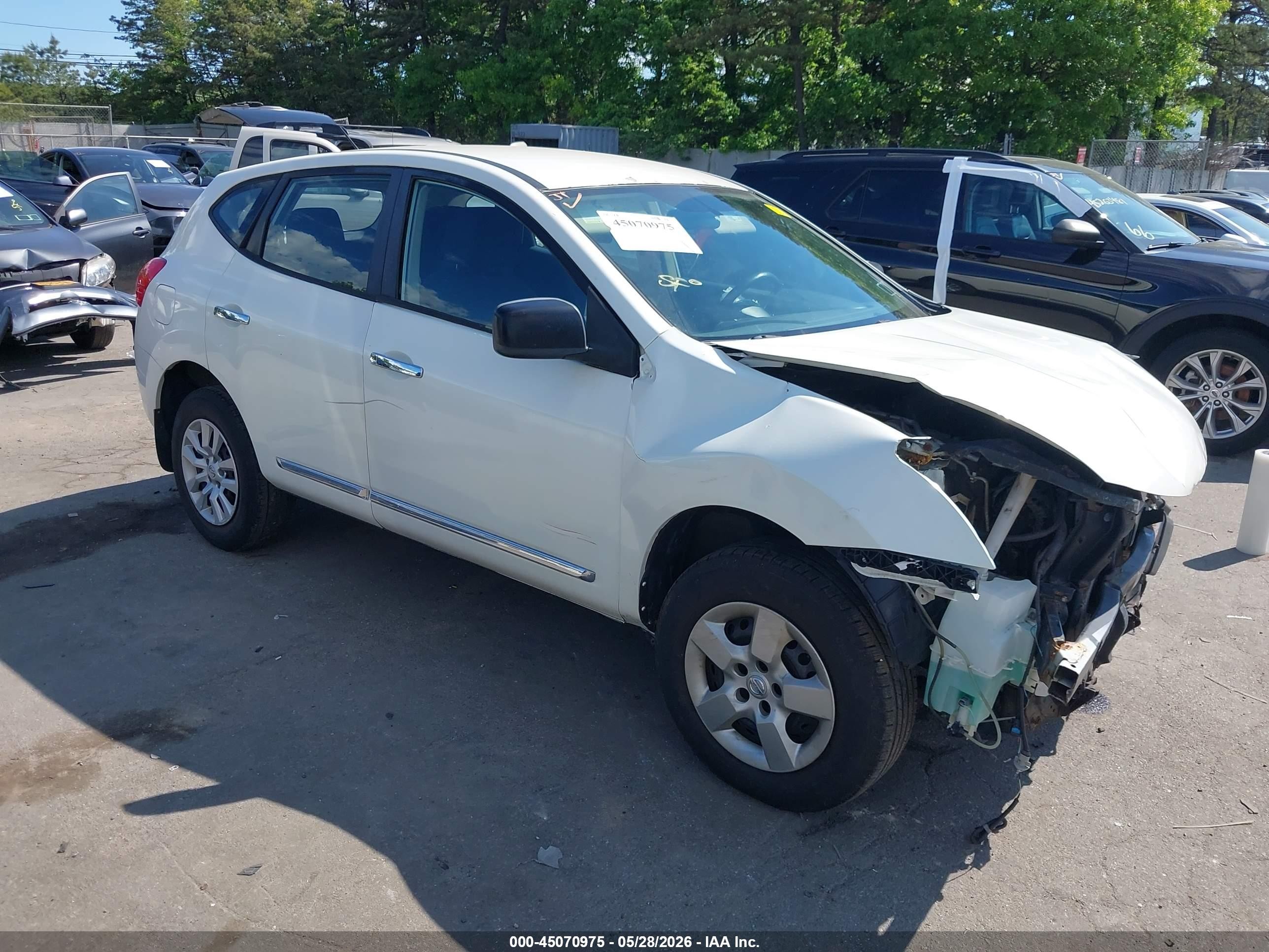 2014 Nissan Rogue Select S White vin: JN8AS5MV4EW704616
