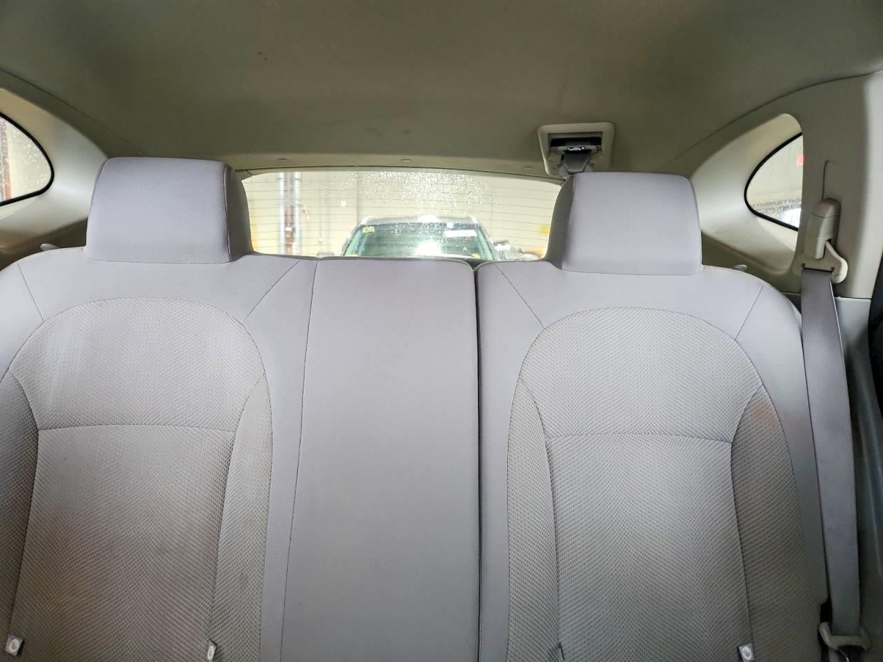 2014 Nissan Rogue Select S Silver vin: JN8AS5MV4EW712022
