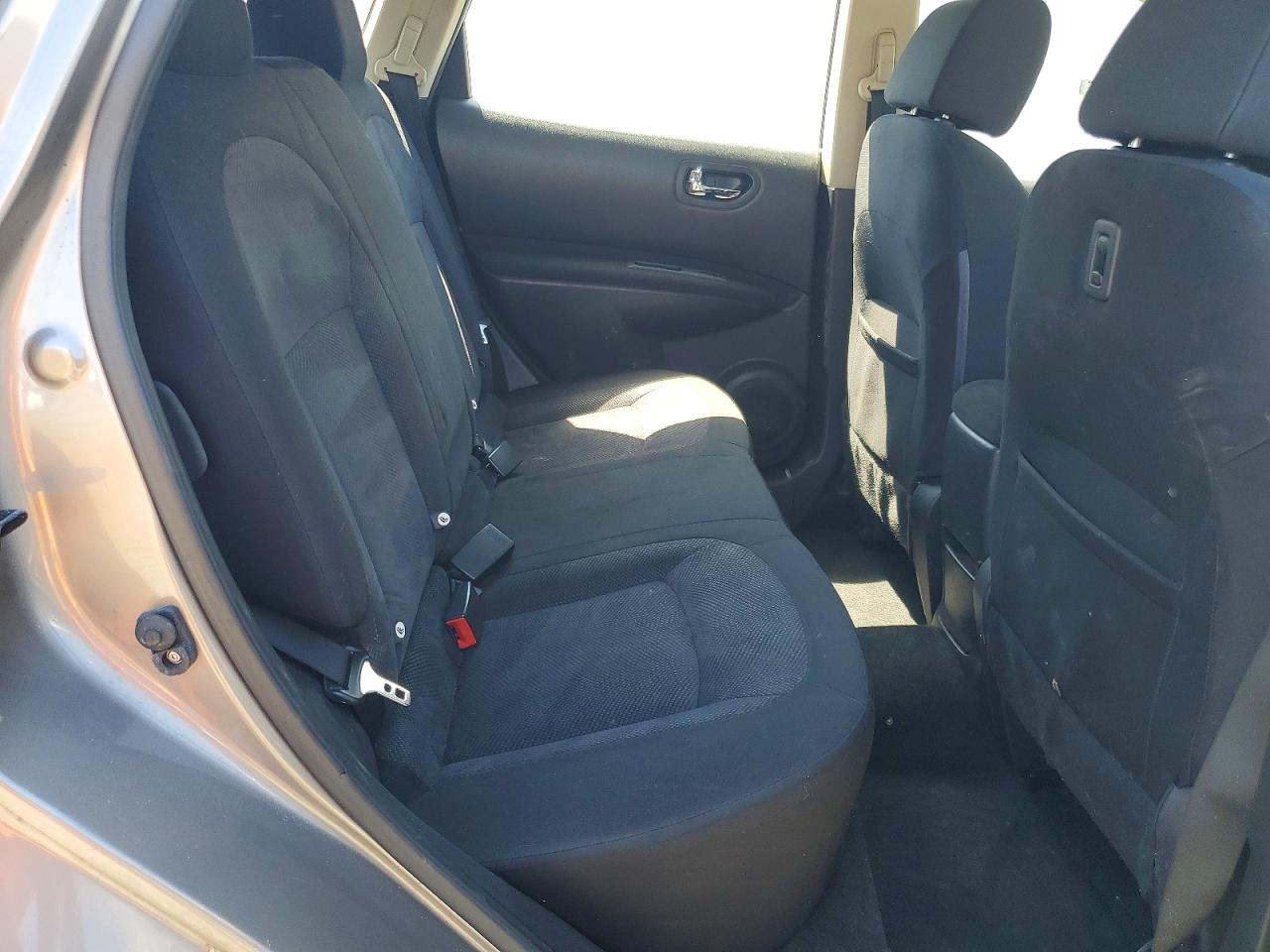 2014 Nissan Rogue Select S Gray vin: JN8AS5MV4EW715082