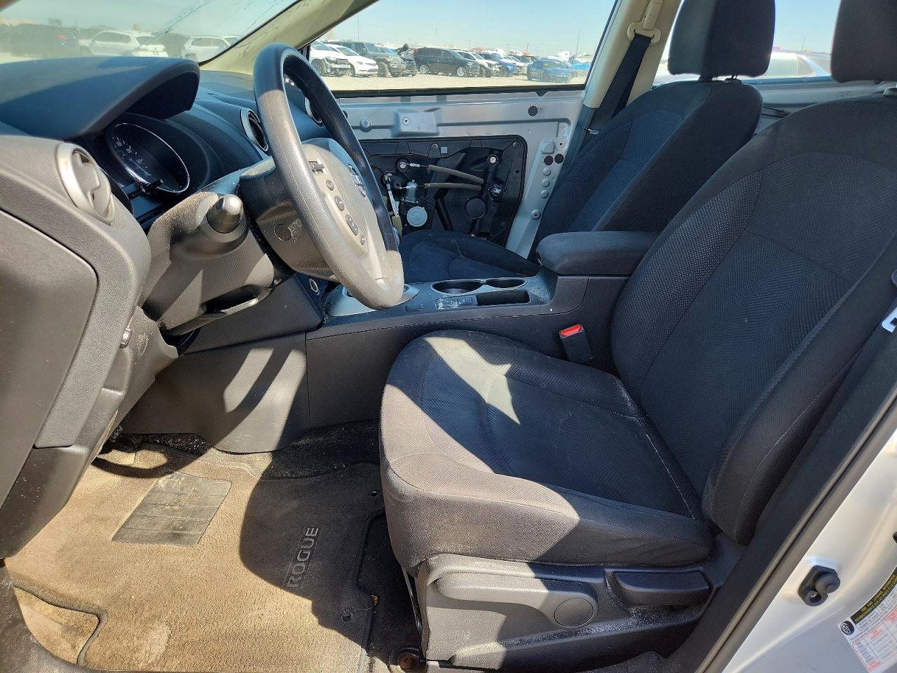 2014 Nissan Rogue Select S Silver vin: JN8AS5MV4EW718533