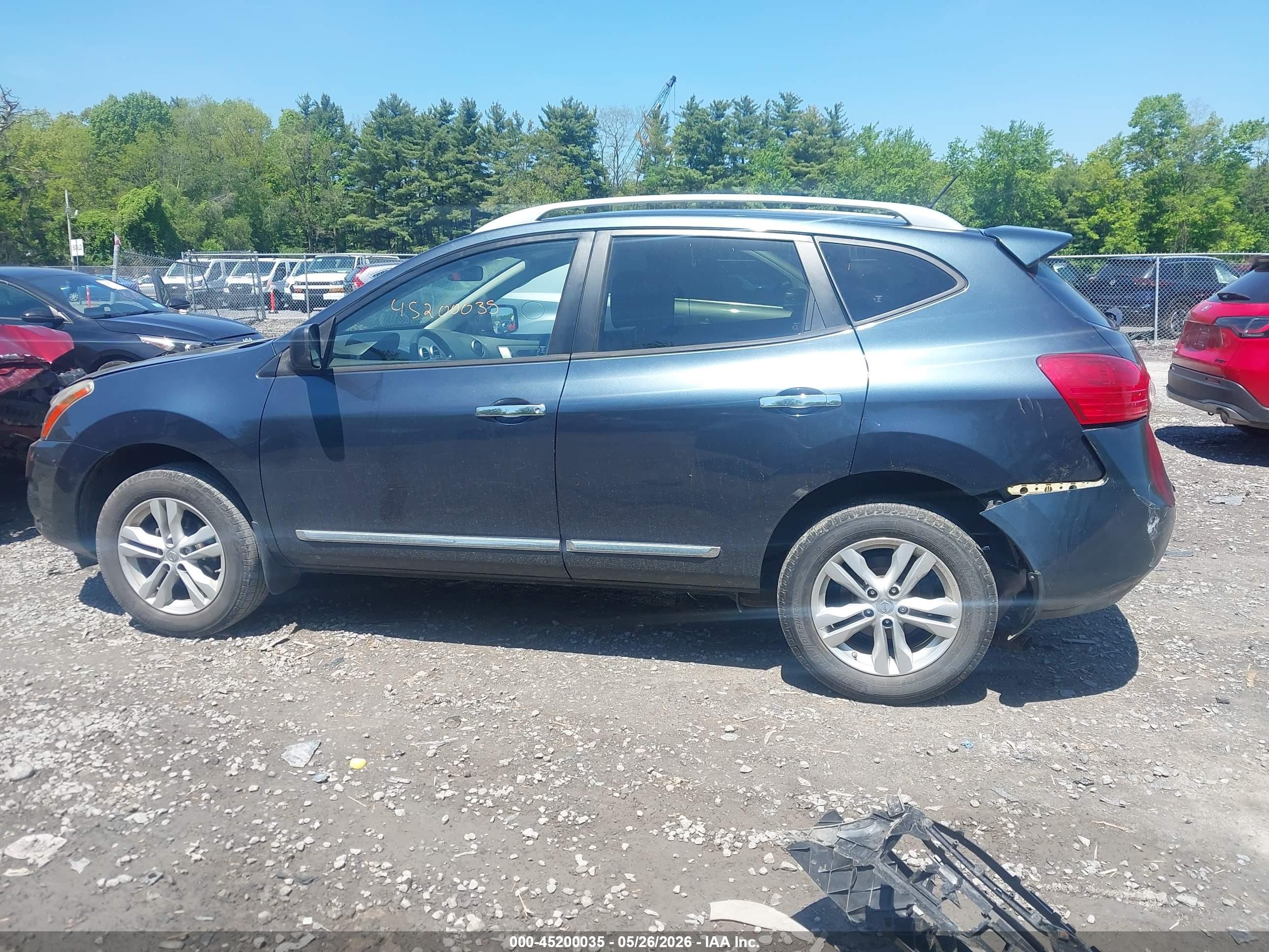 2015 Nissan Rogue Select S Blue vin: JN8AS5MV4FW256606