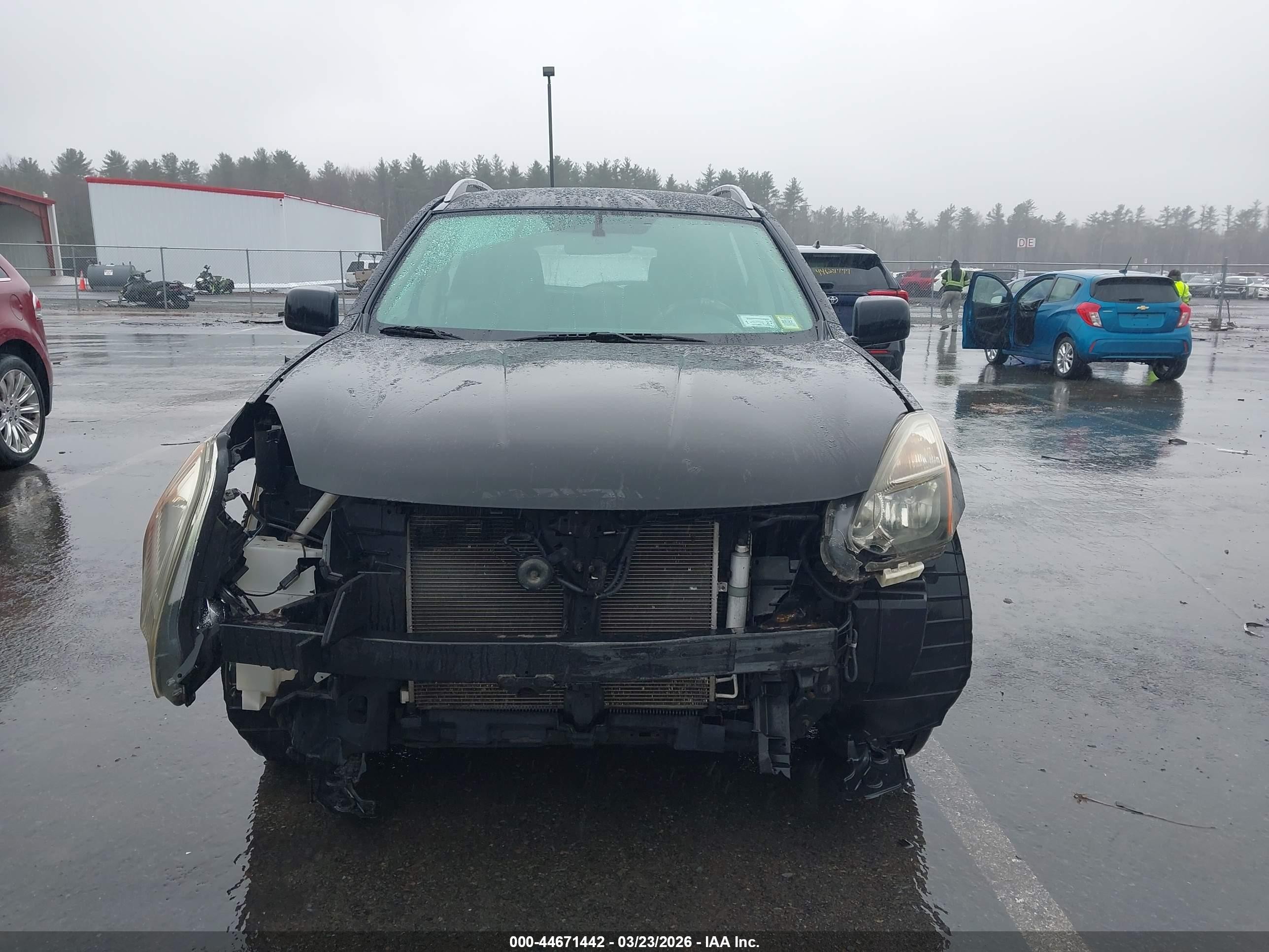 2015 Nissan Rogue Select S Черный vin: JN8AS5MV4FW258162