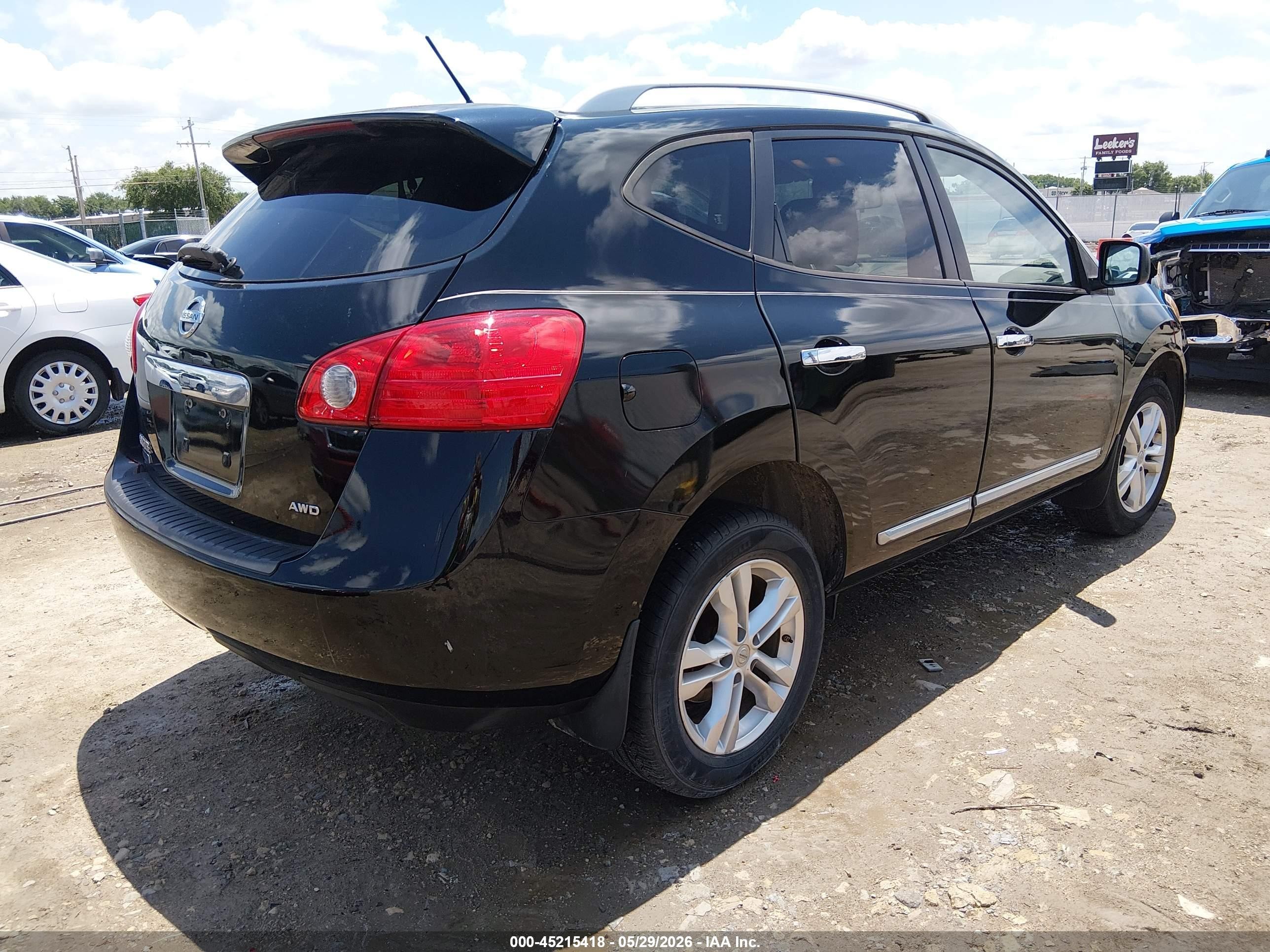 2015 Nissan Rogue Select S Black vin: JN8AS5MV4FW258212