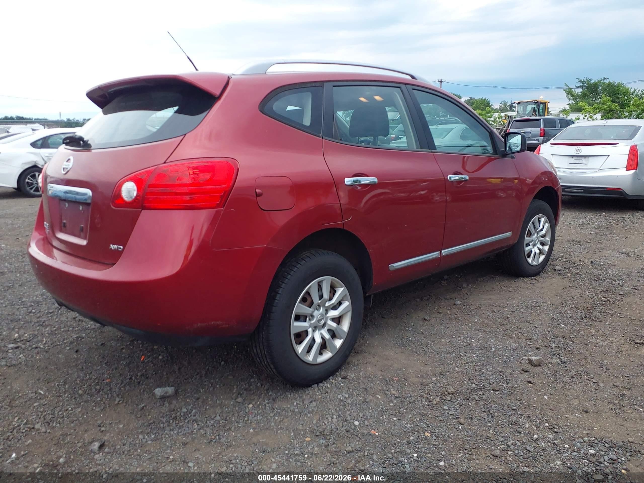 2015 Nissan Rogue Select S Red vin: JN8AS5MV4FW759214